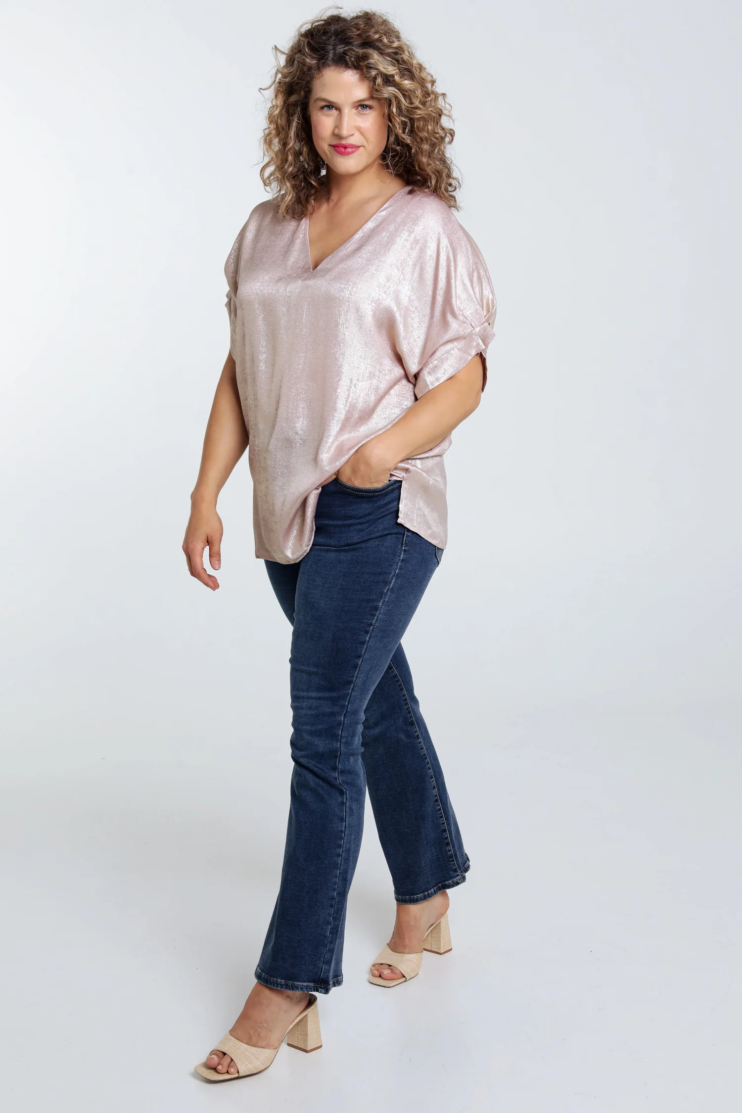 Effen, glanzende blouse met ballonmouwen - Image 7