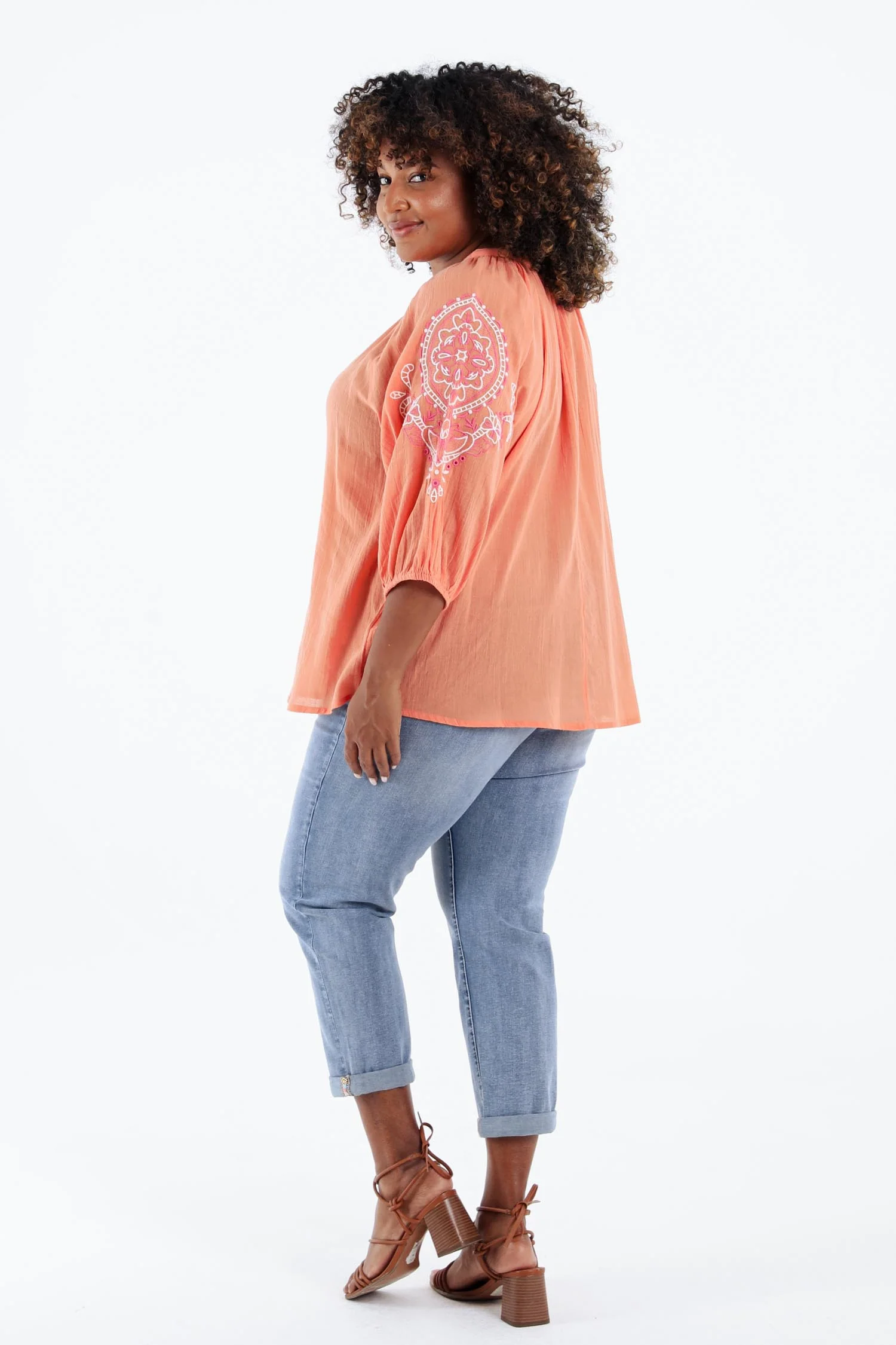 Effen katoenen blouse met borduursels - Image 2