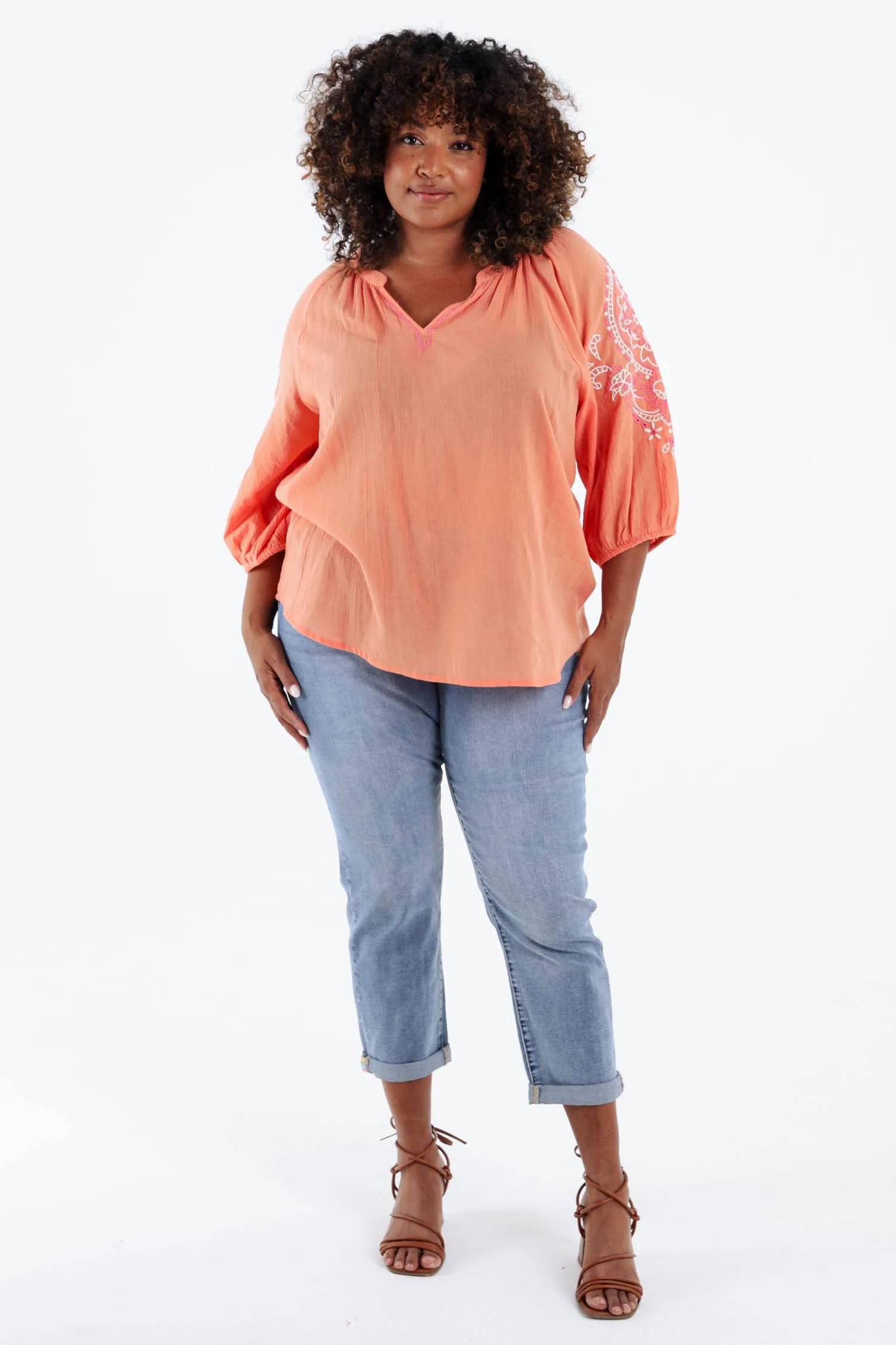 Effen katoenen blouse met borduursels - Image 9