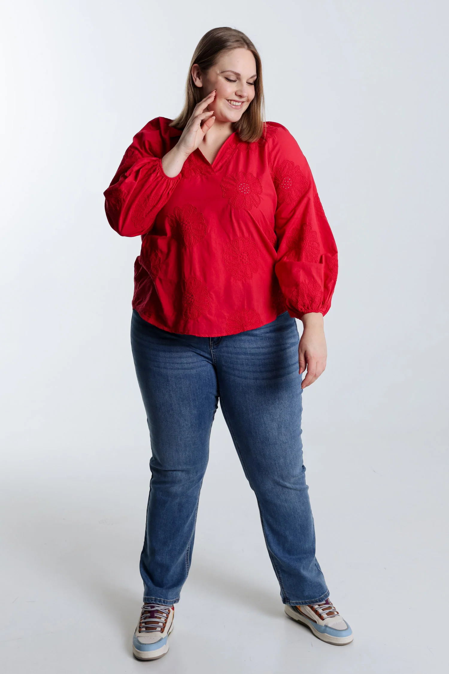 Effen katoenen blouse met geborduurde bloemen - Image 31