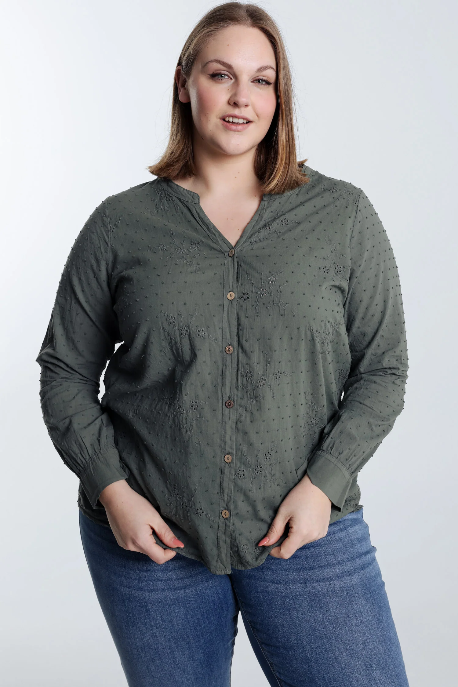  Katoenen blouse met borduursels 