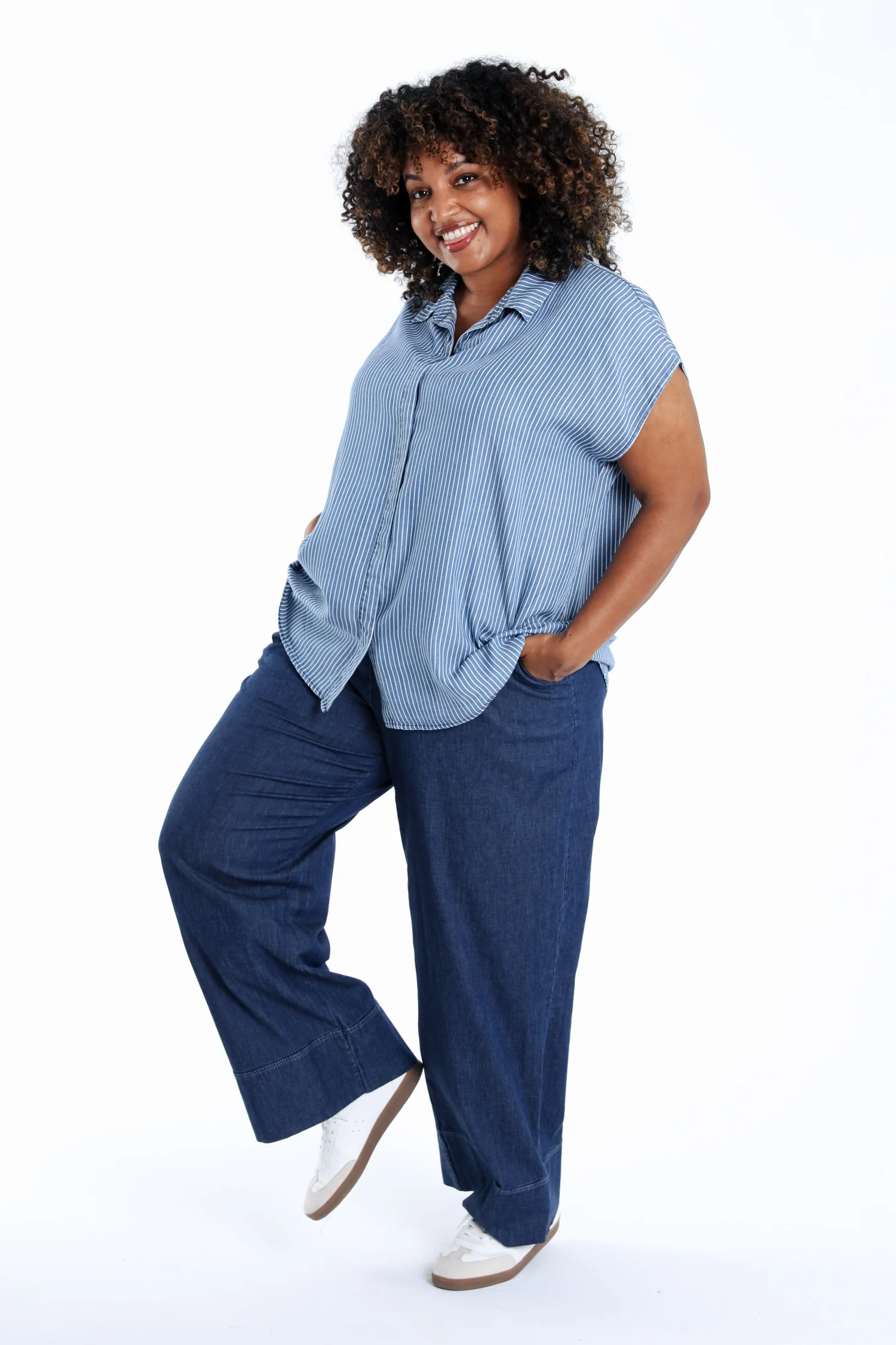 Blouse van tencel in gestreept denim - Image 8