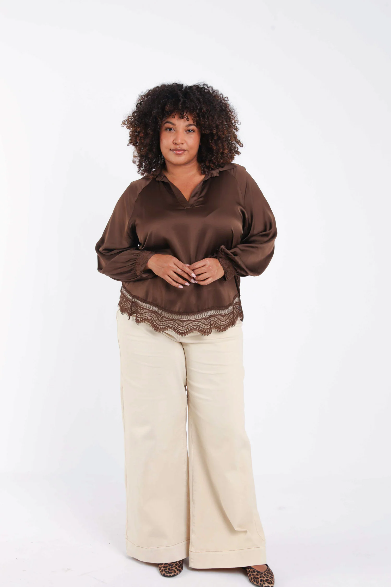 Blouse van viscose met satijneffect, effen met kant - Image 9