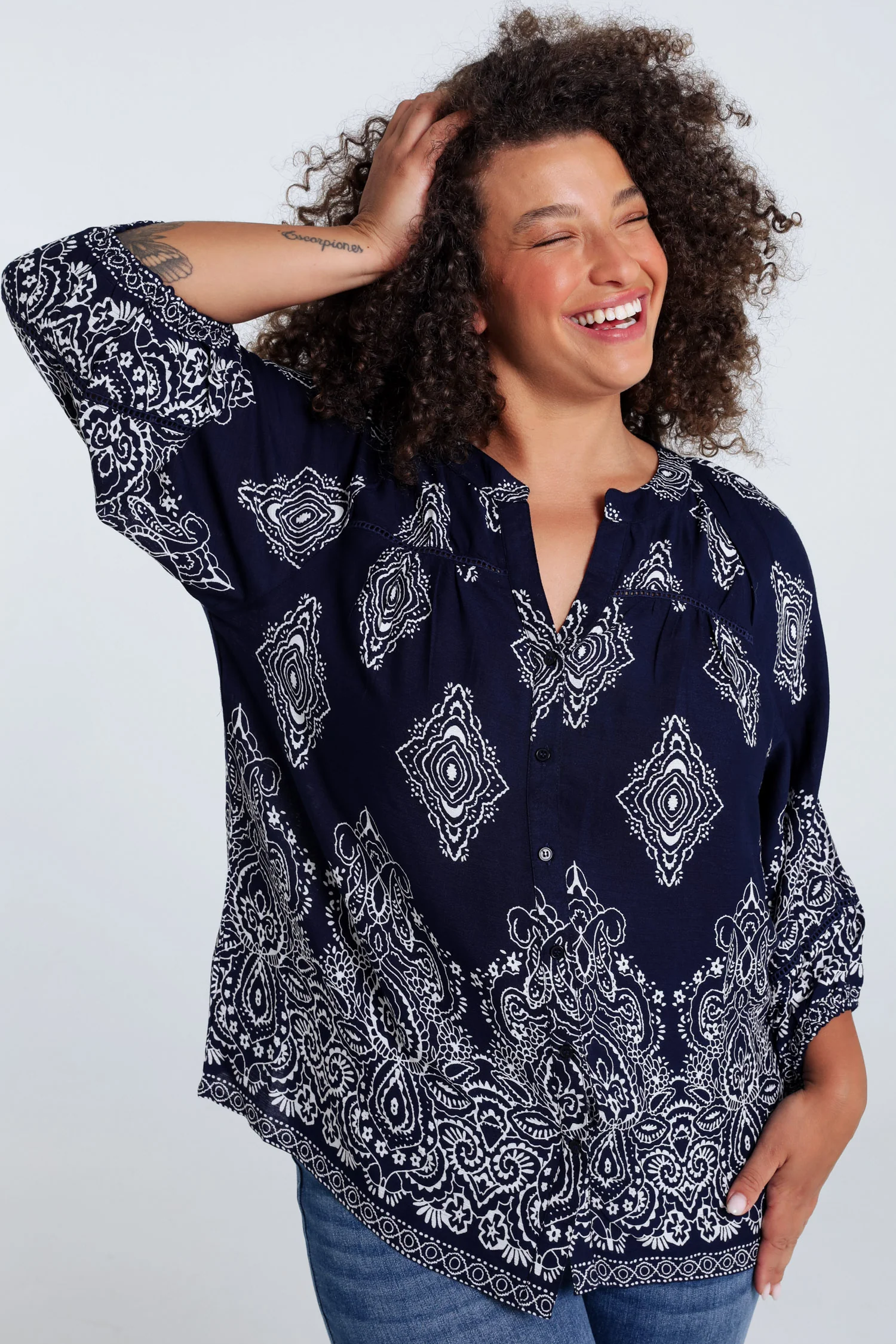Blouse van viscose met cachemireprint