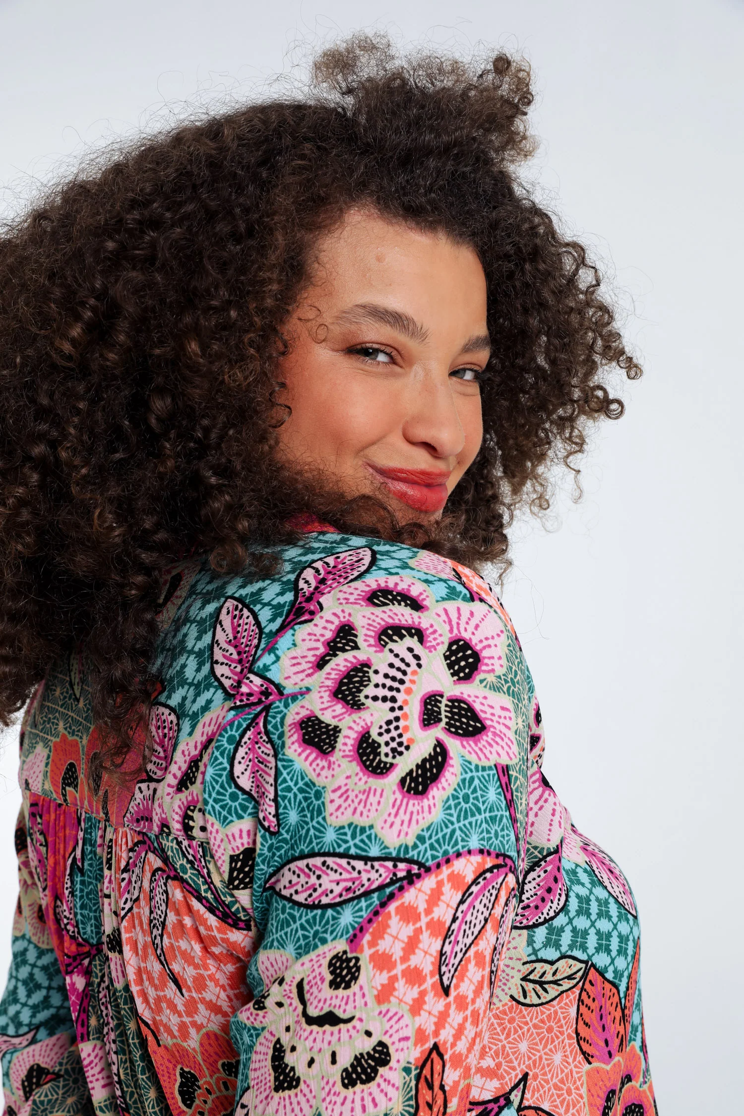 Bloes van viscose met bloemenprint - Image 3