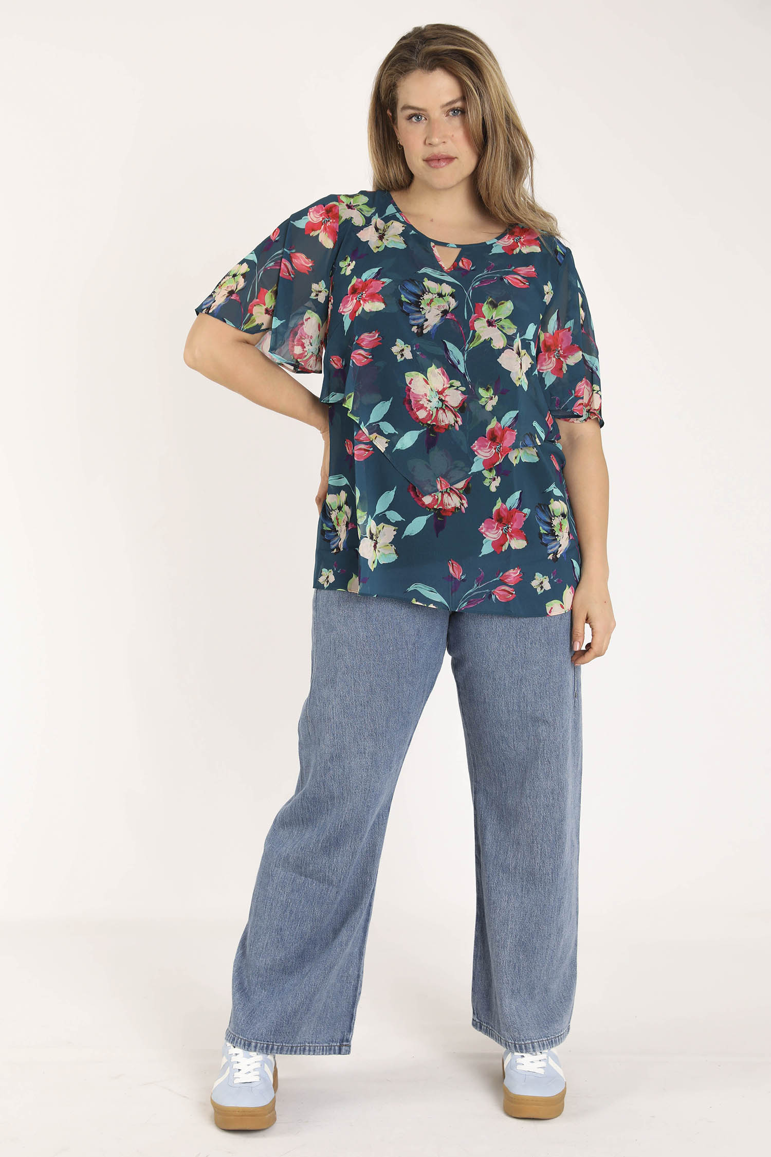 Exclusief SHEEGO - Blouse van viscose met bloemenprint - Image 8