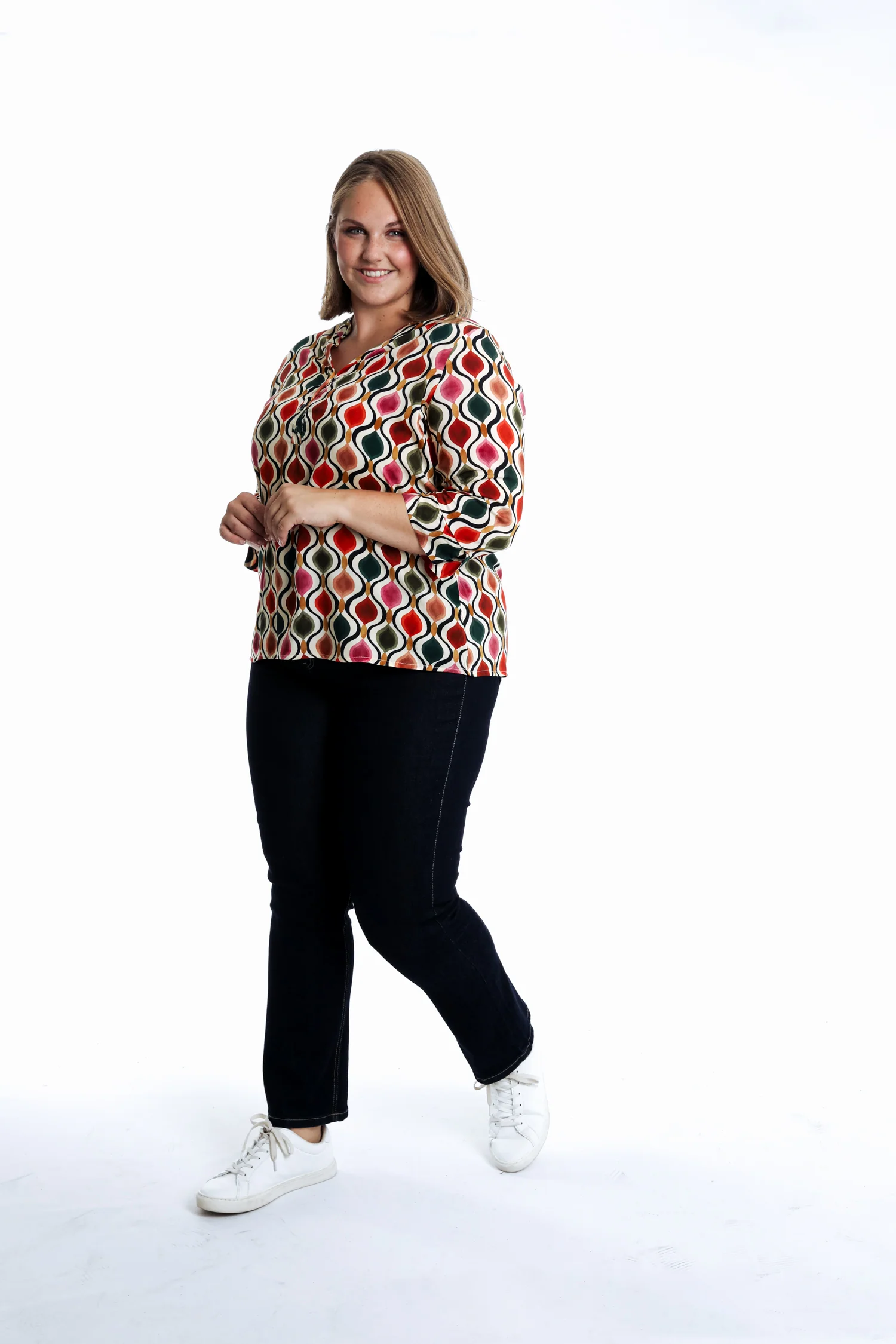 Blouse van bedrukt viscose met grafisch dessin - Image 7
