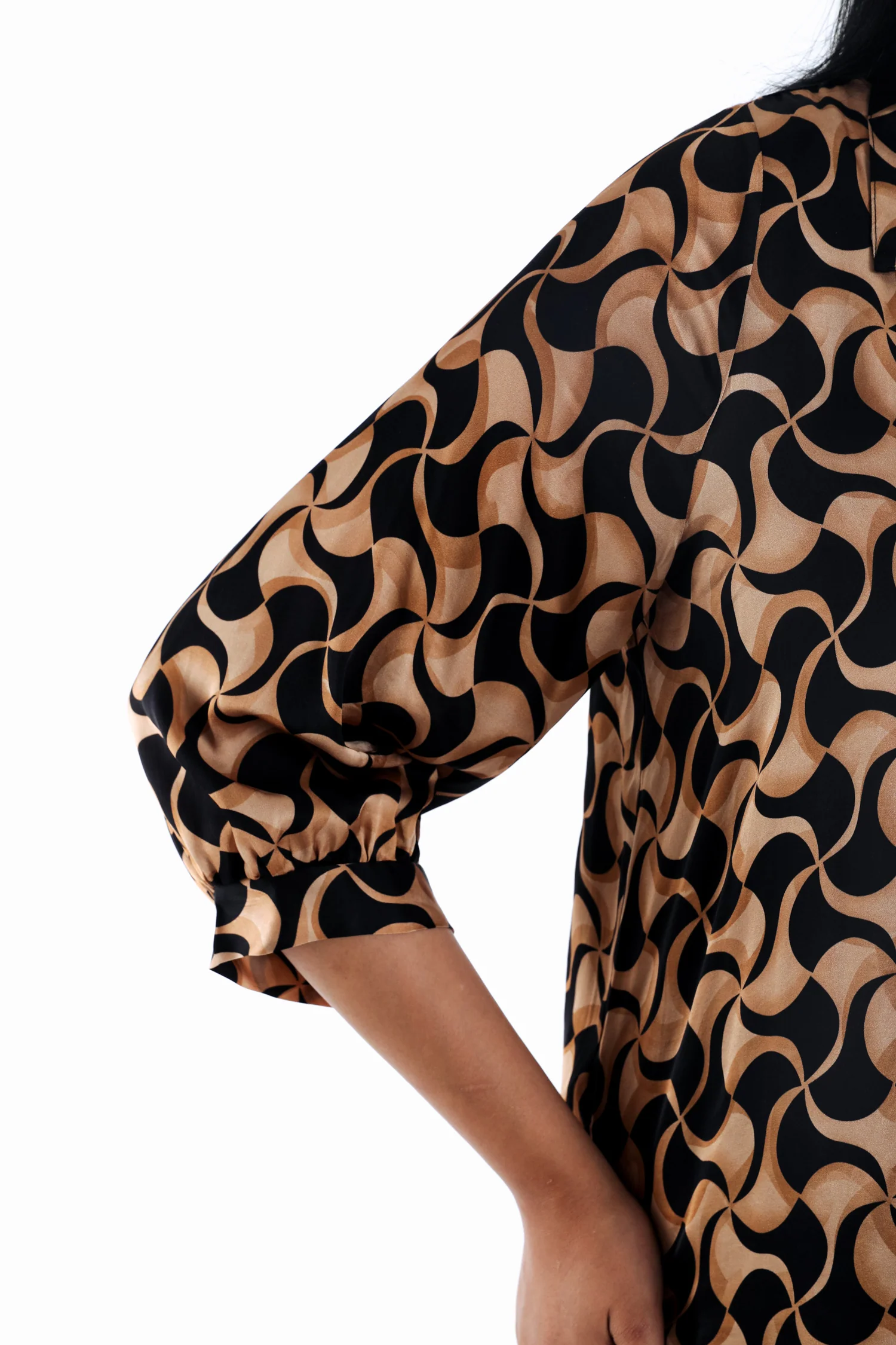 Blouse van viscose met tweekleurige grafische print - Image 4