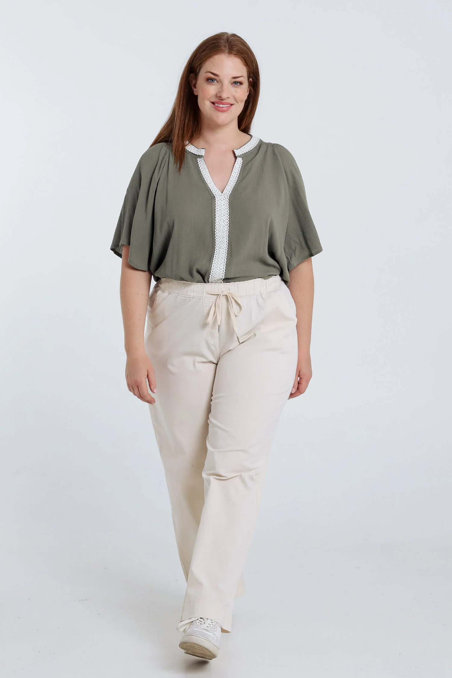 Effen viscose blouse met macramé - Image 18