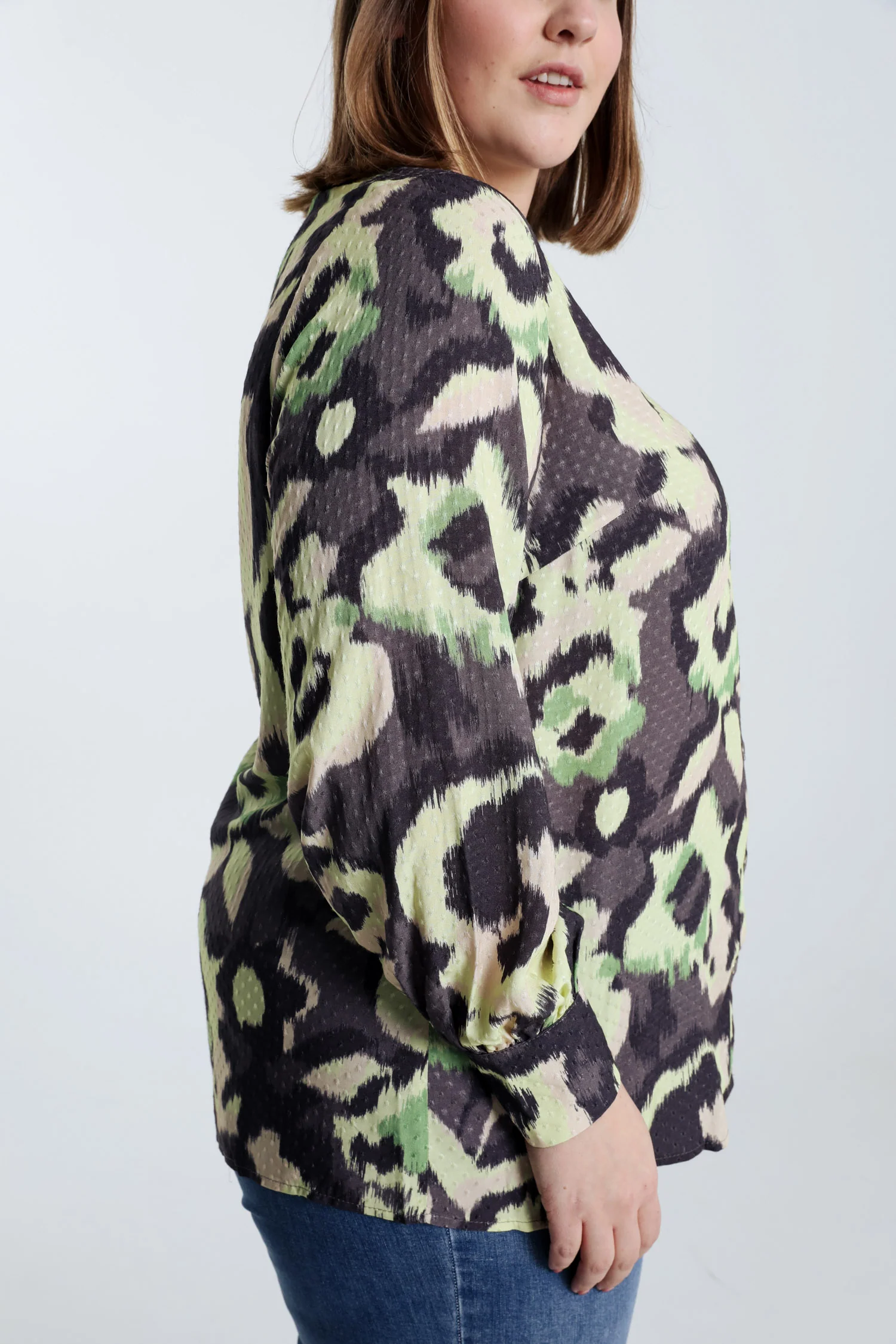 Plumetis blouse van viscose met abstracte print - Image 5