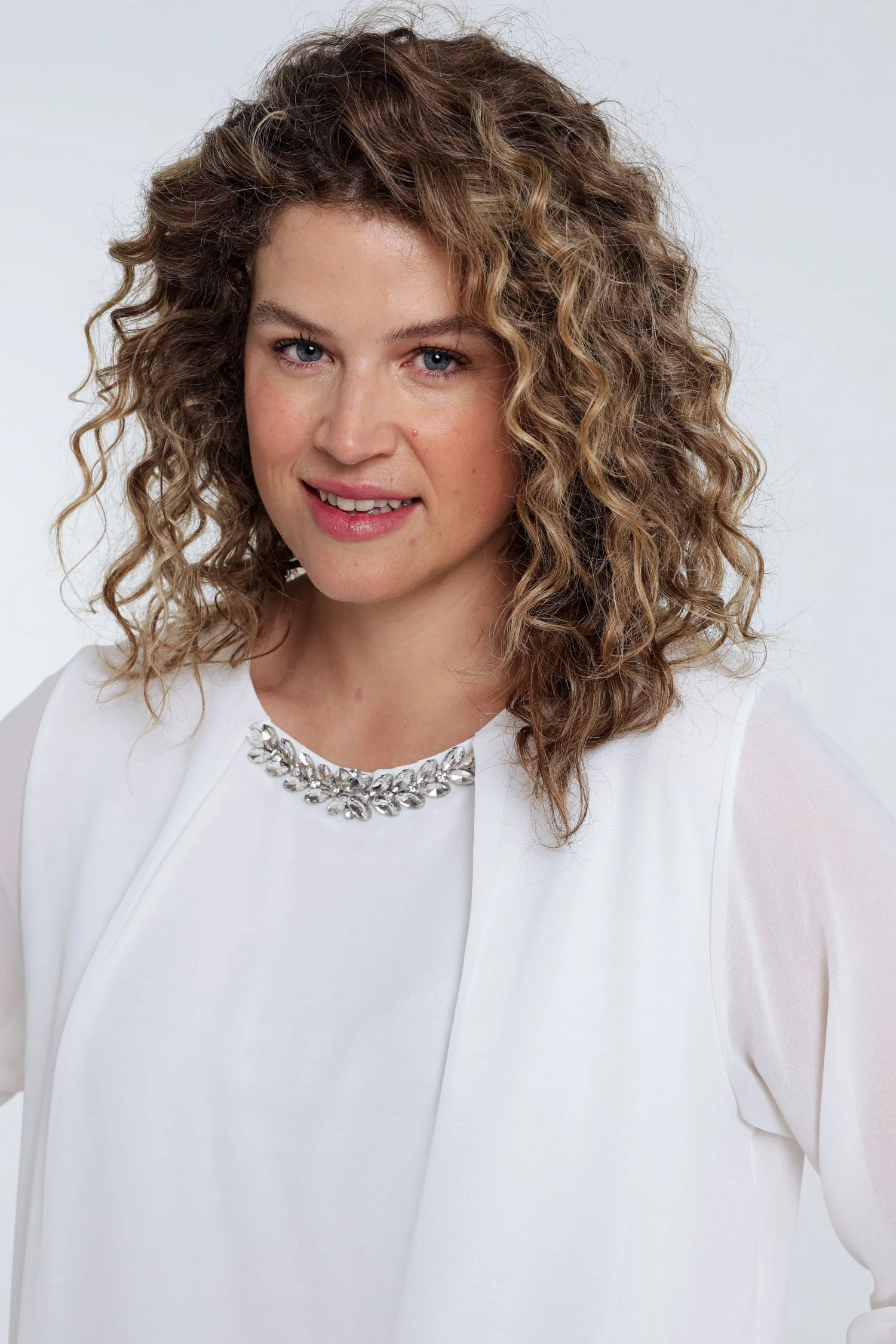 Effen blouse met sieraden - Image 3