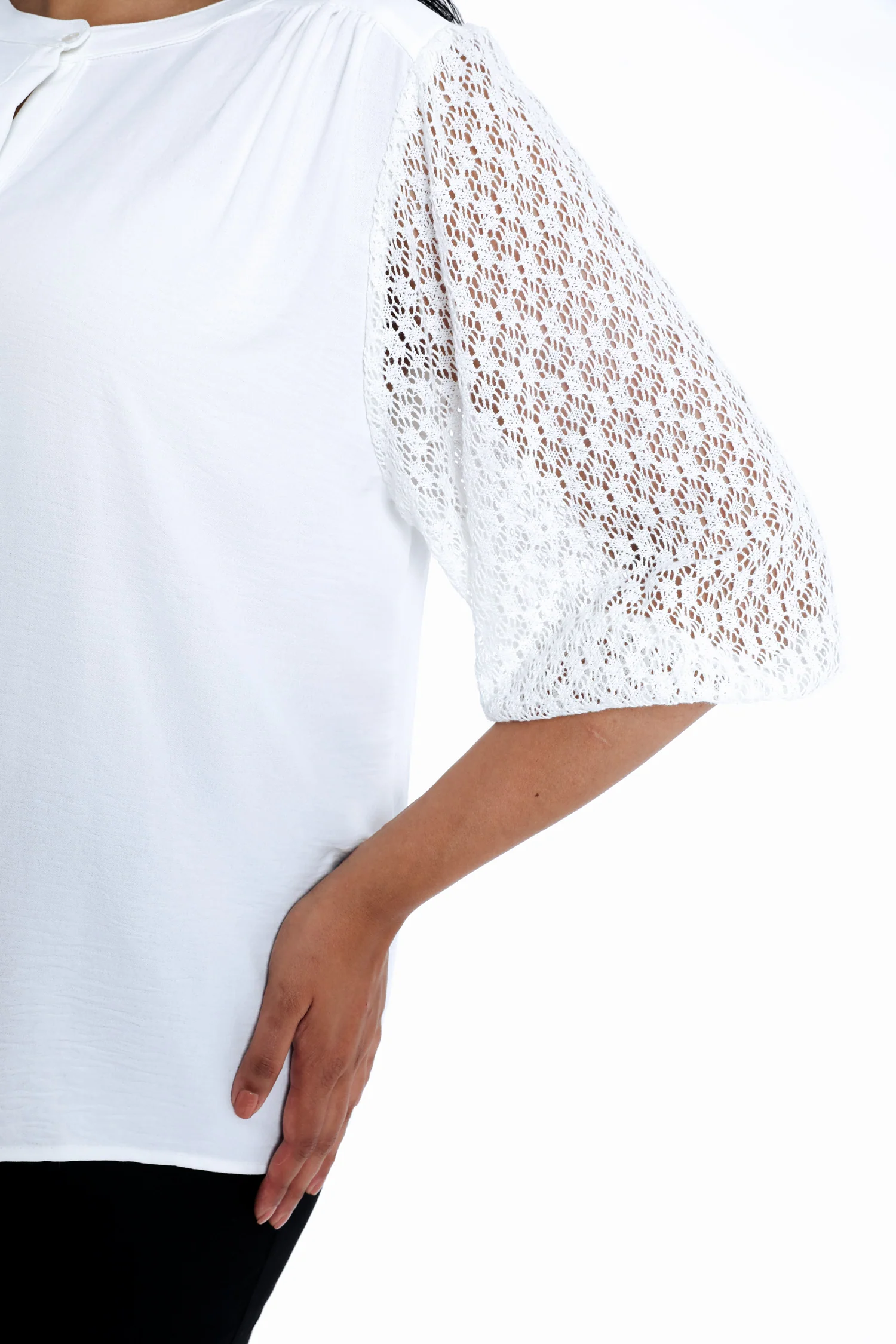 Effen blouse met gehaakte mouwen - Image 4