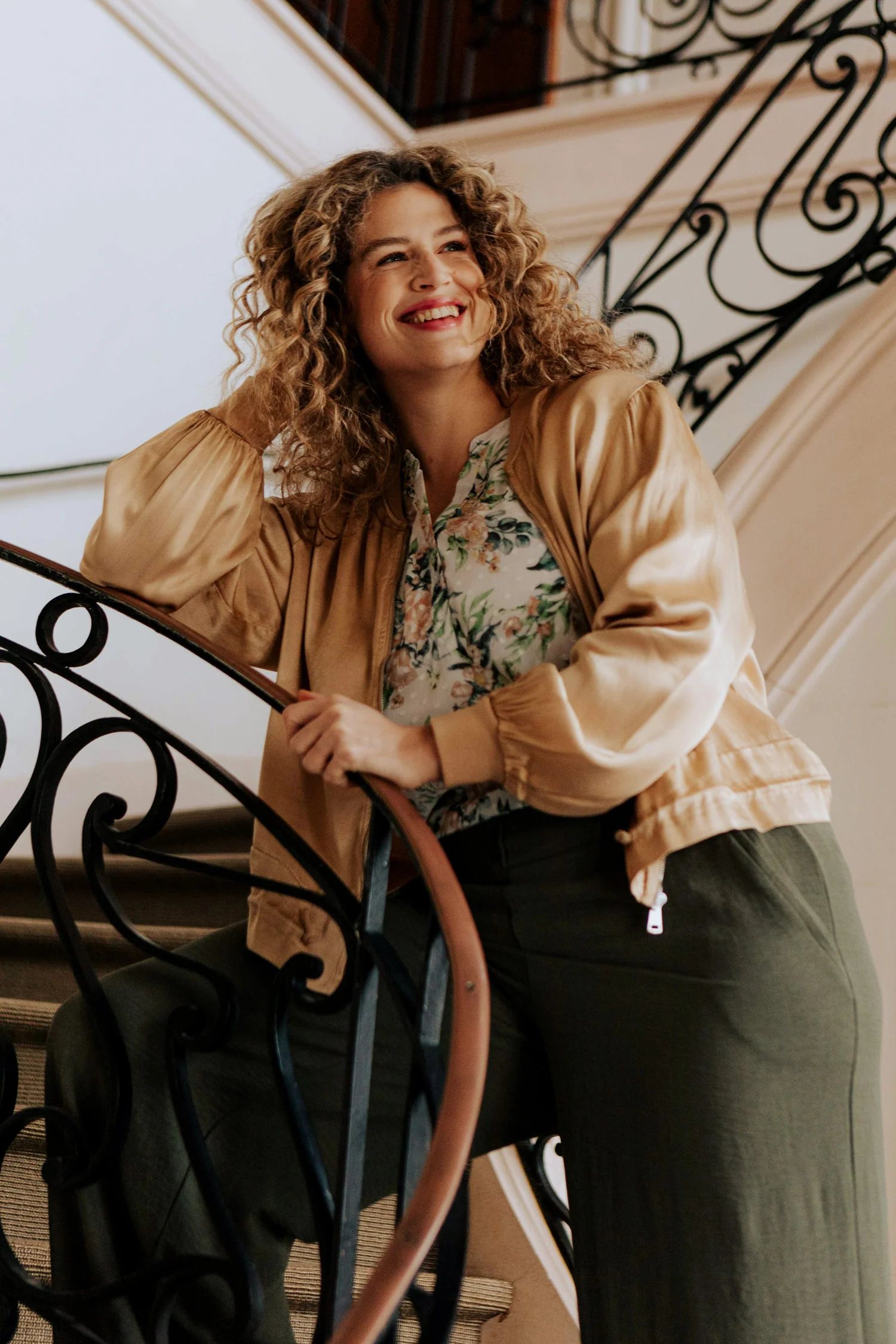 Bomber unicolor in viscose met satijnen effect - Image 12