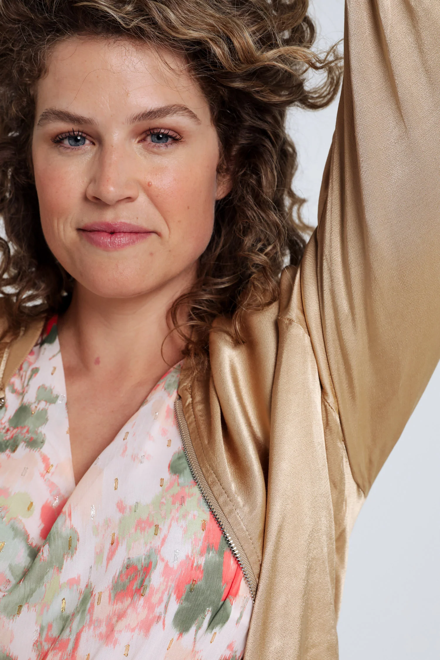 Bomber unicolor in viscose met satijnen effect - Image 15