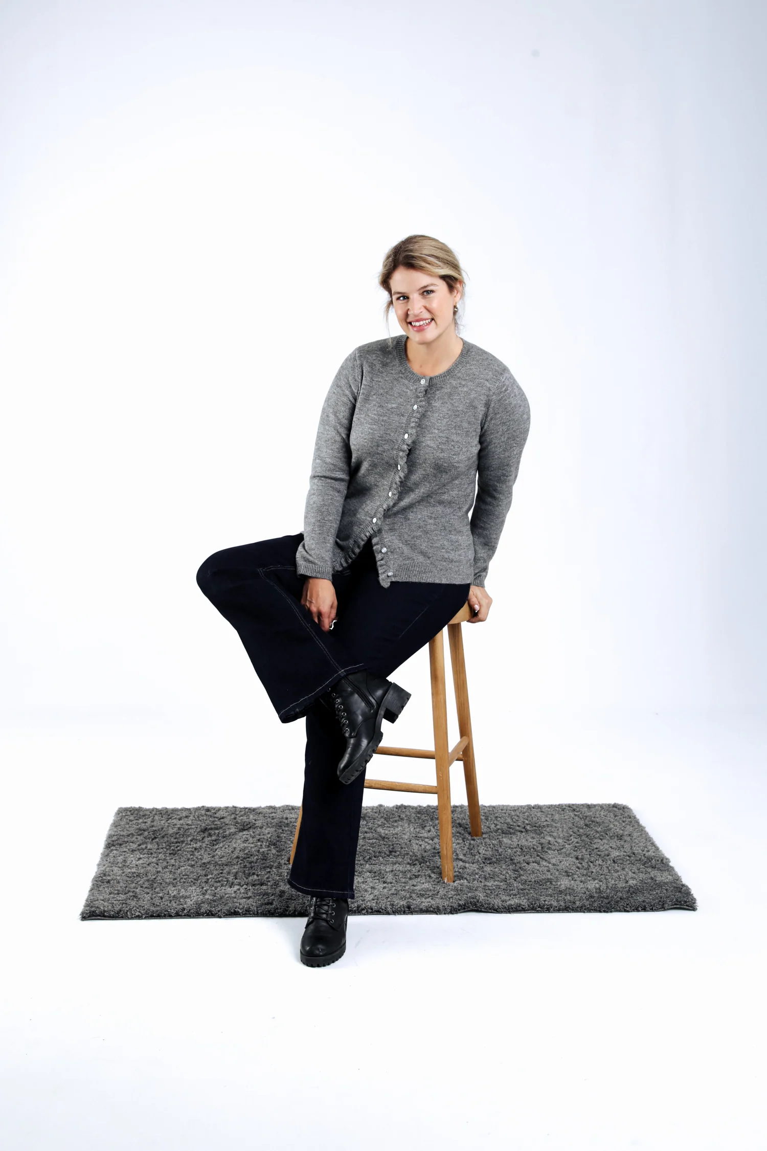 Effen cardigan met knopen en ruches - Image 15
