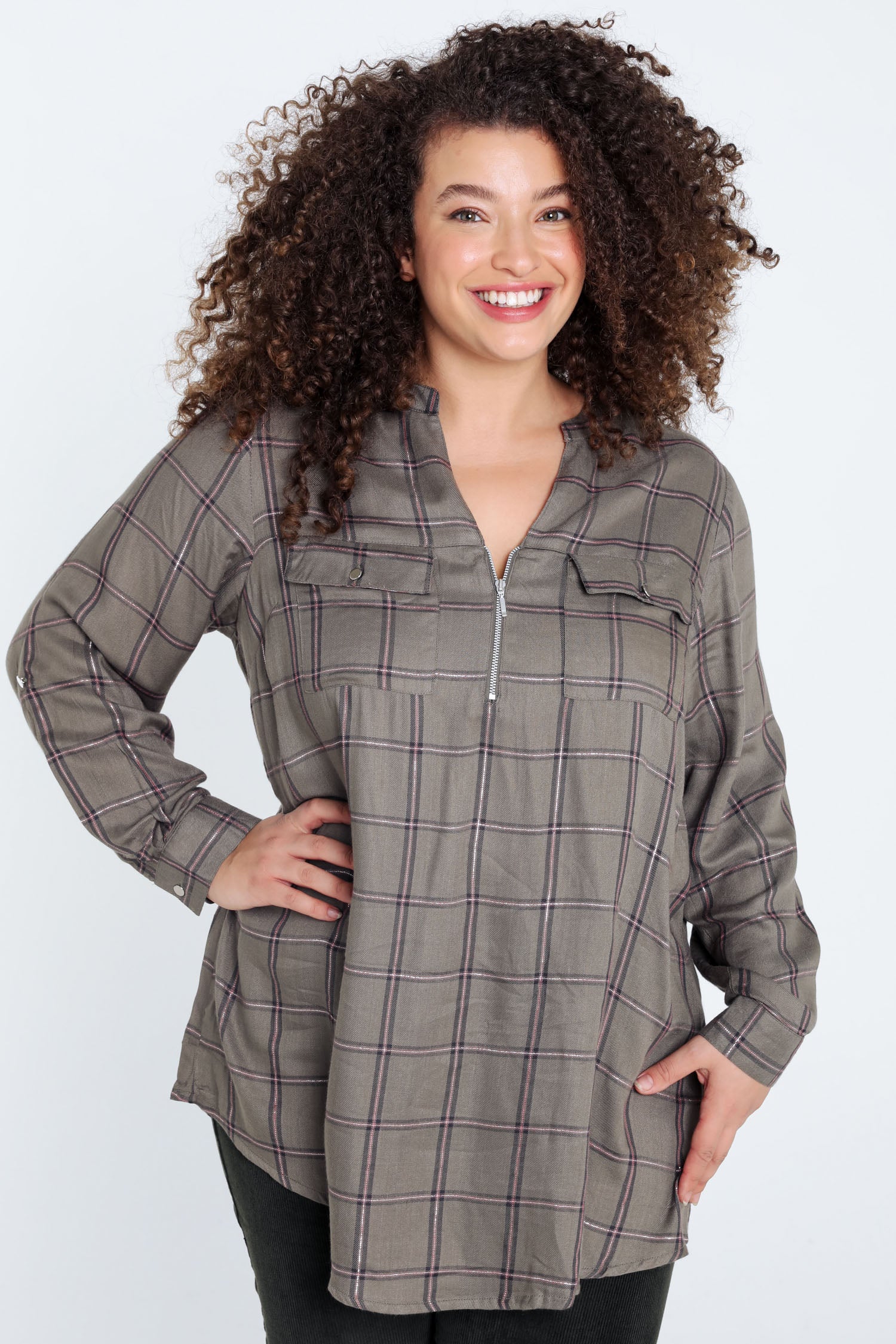 Lange, geruite tuniek in viscose met lurex, rits en zakken