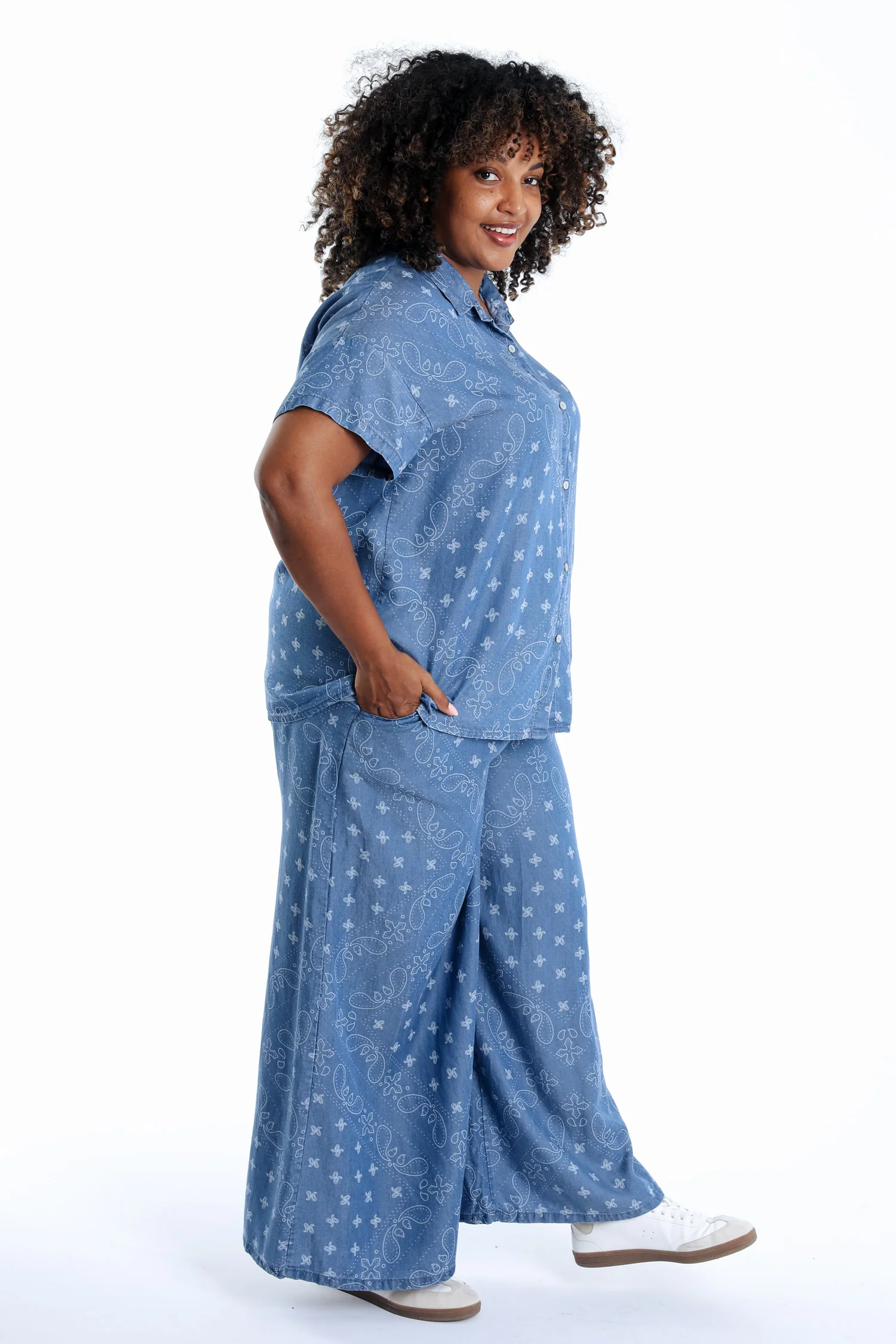 Overhemd van bedrukt lyocell met bandana-motief - Image 8