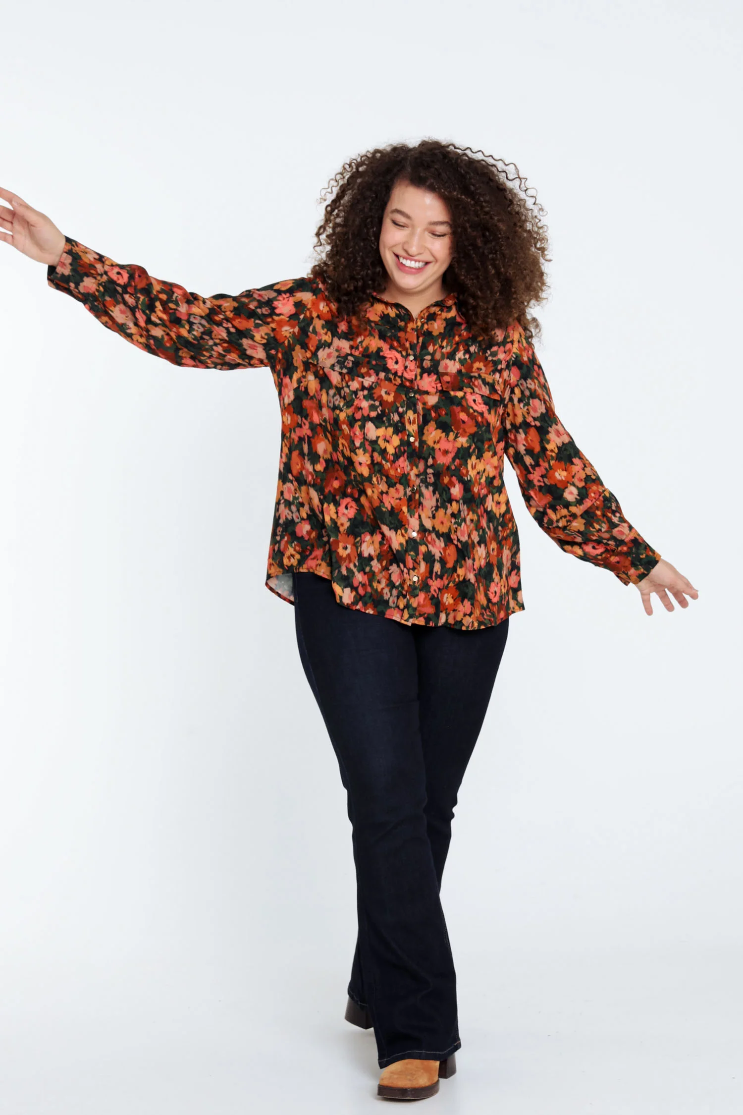 Hemd in viscose met motief van vage bloemen - Image 9