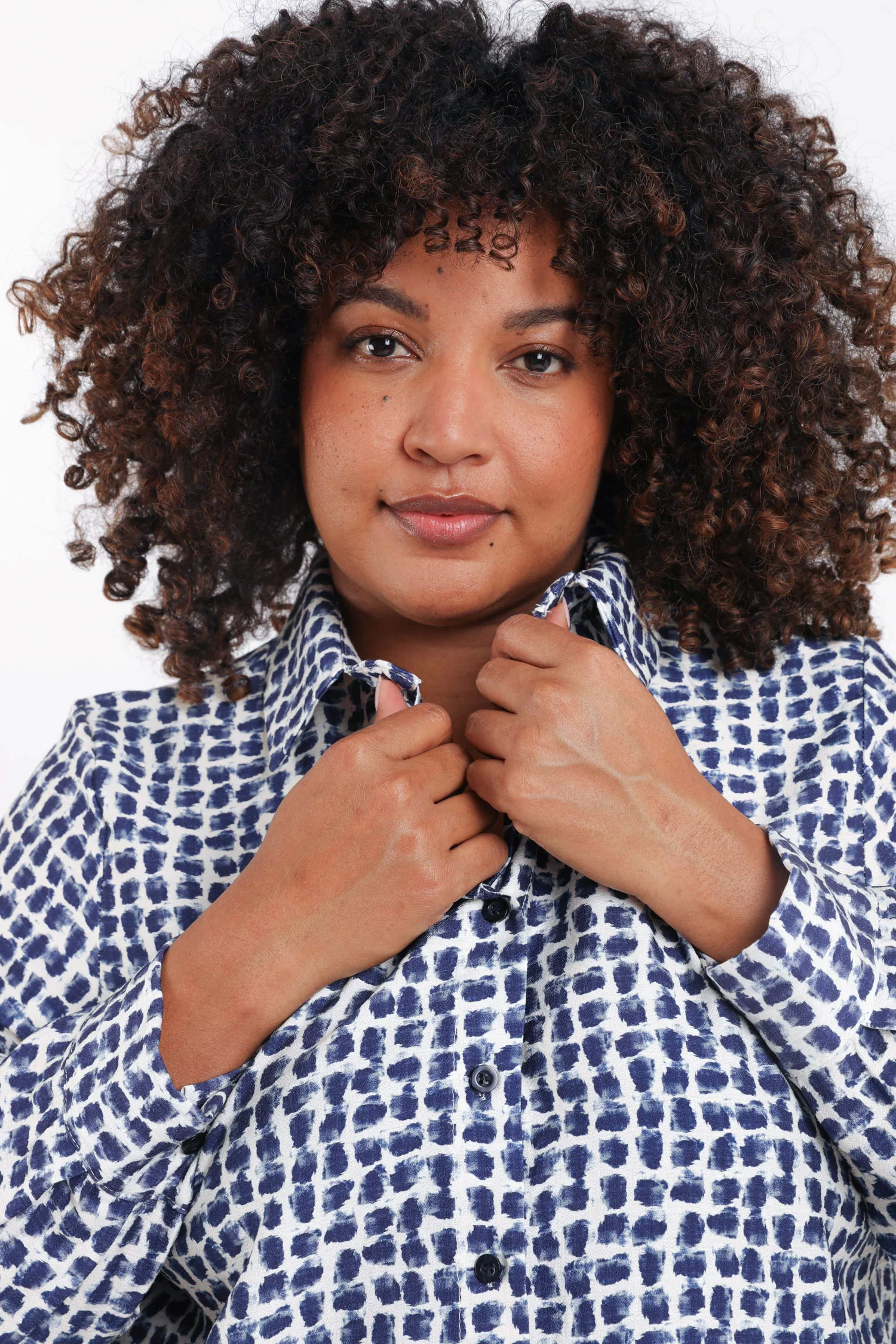 Blouse van viscose met grafische print - Image 3