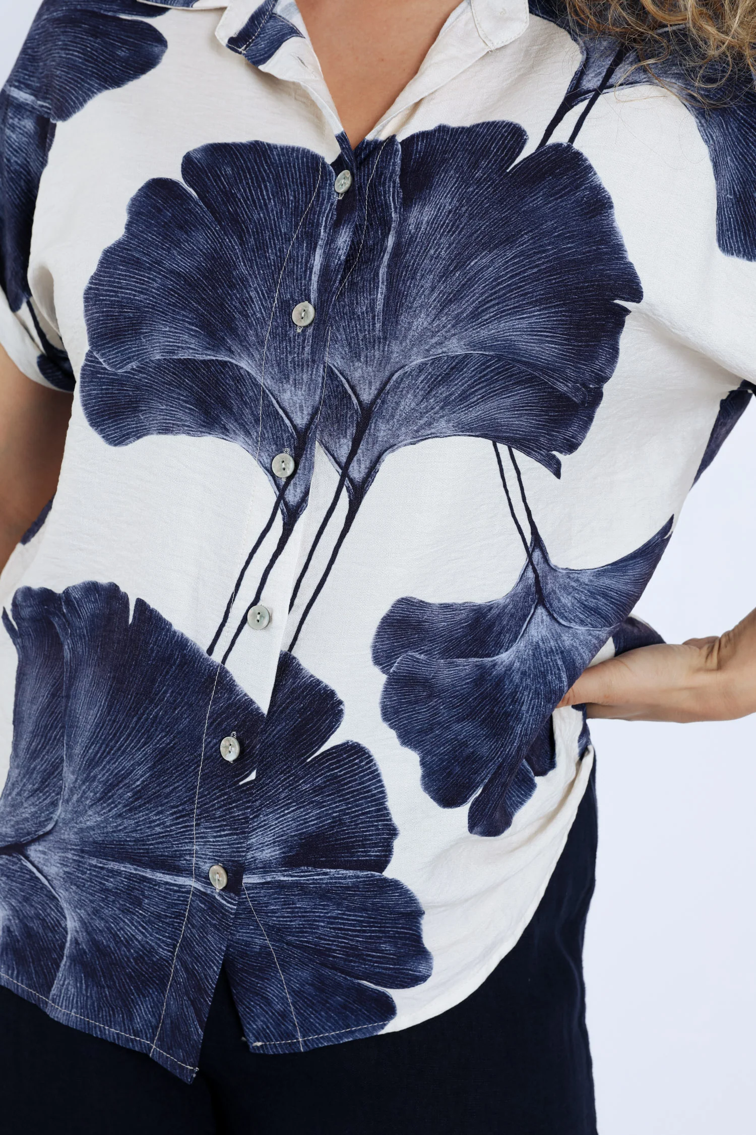 Blouse met bladerenprint - Image 4