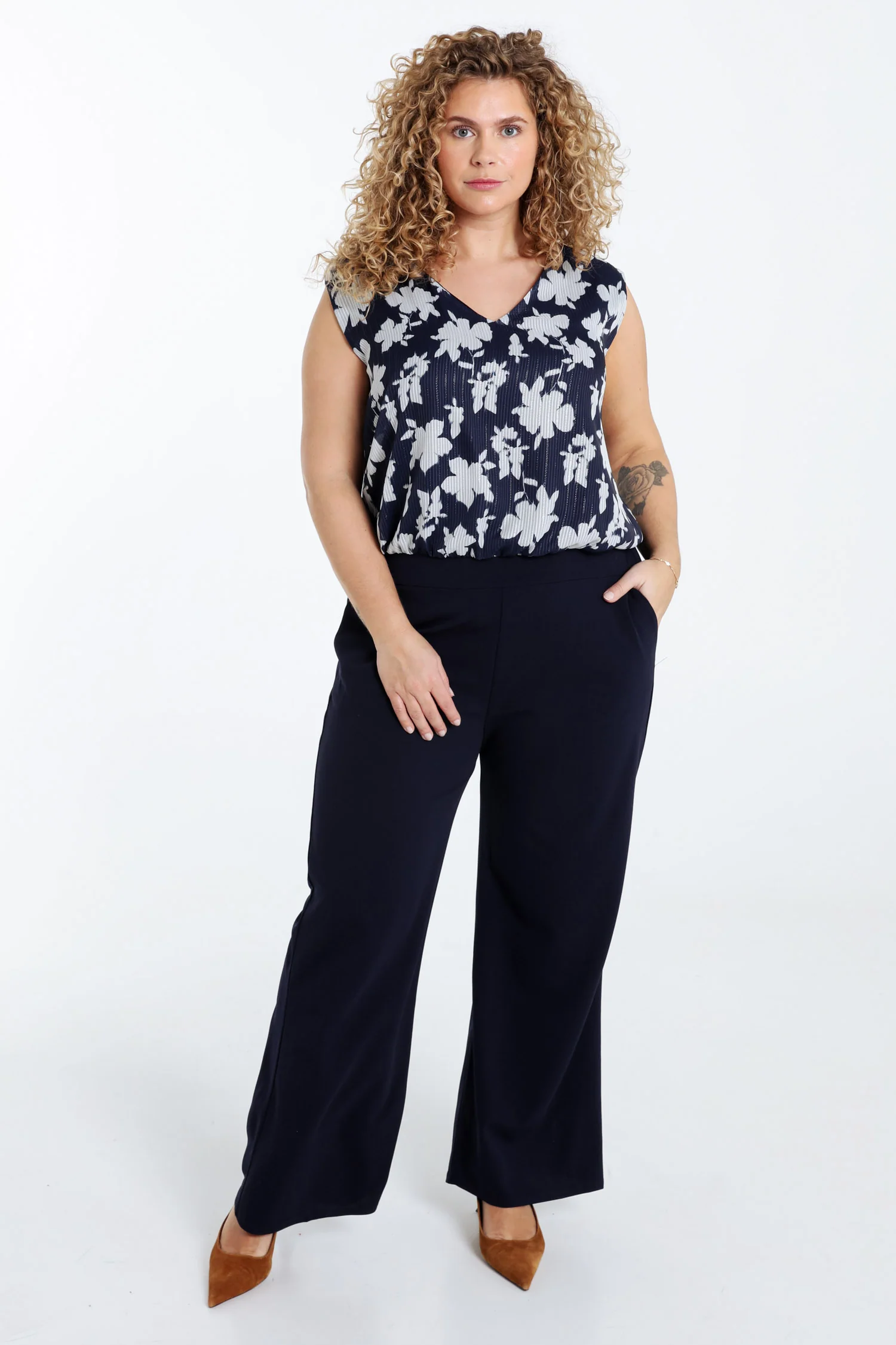 Tweedelige jumpsuit met bloemenprint en lurex - Image 8