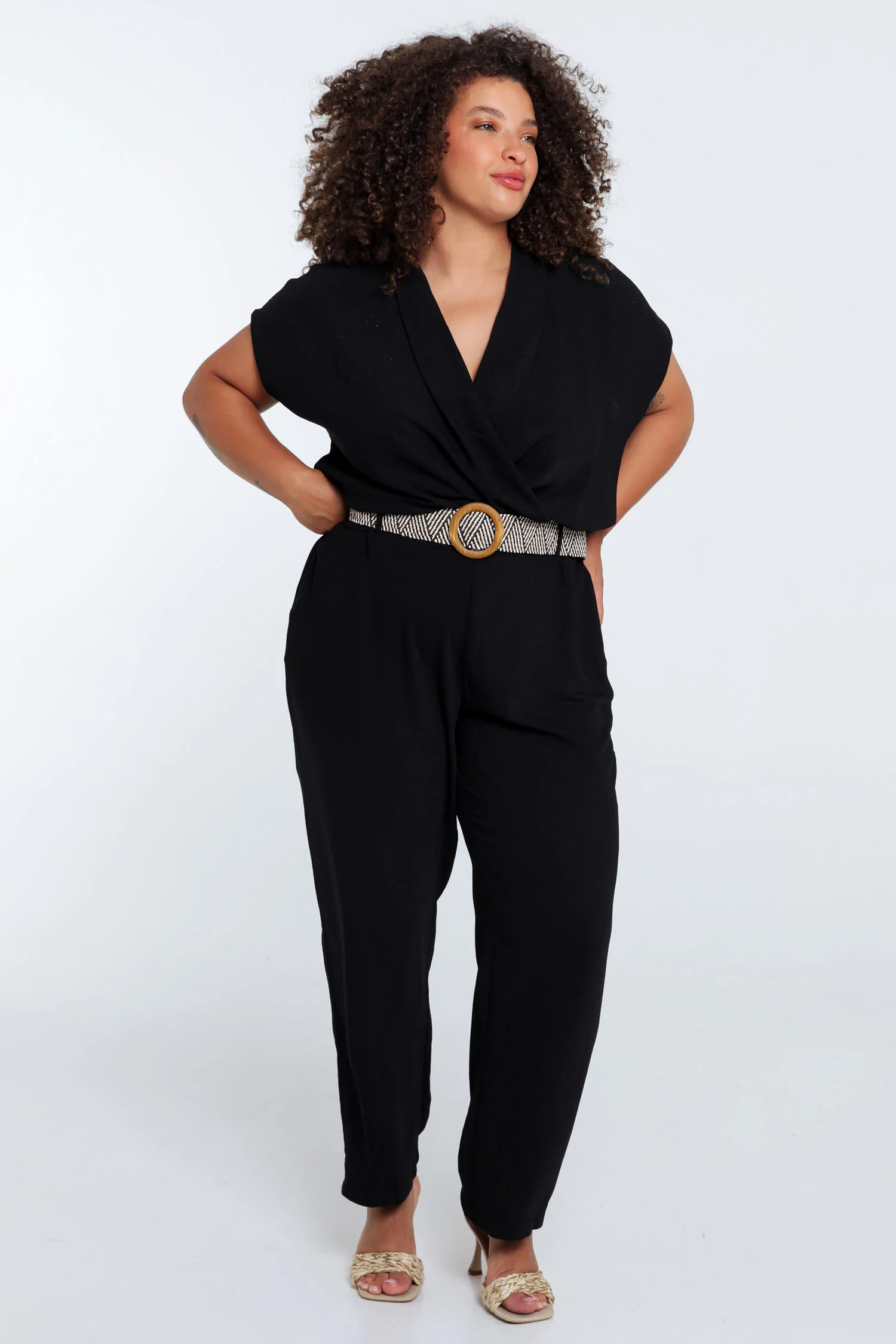 Eénkleurige jumpsuit met riem - Image 19