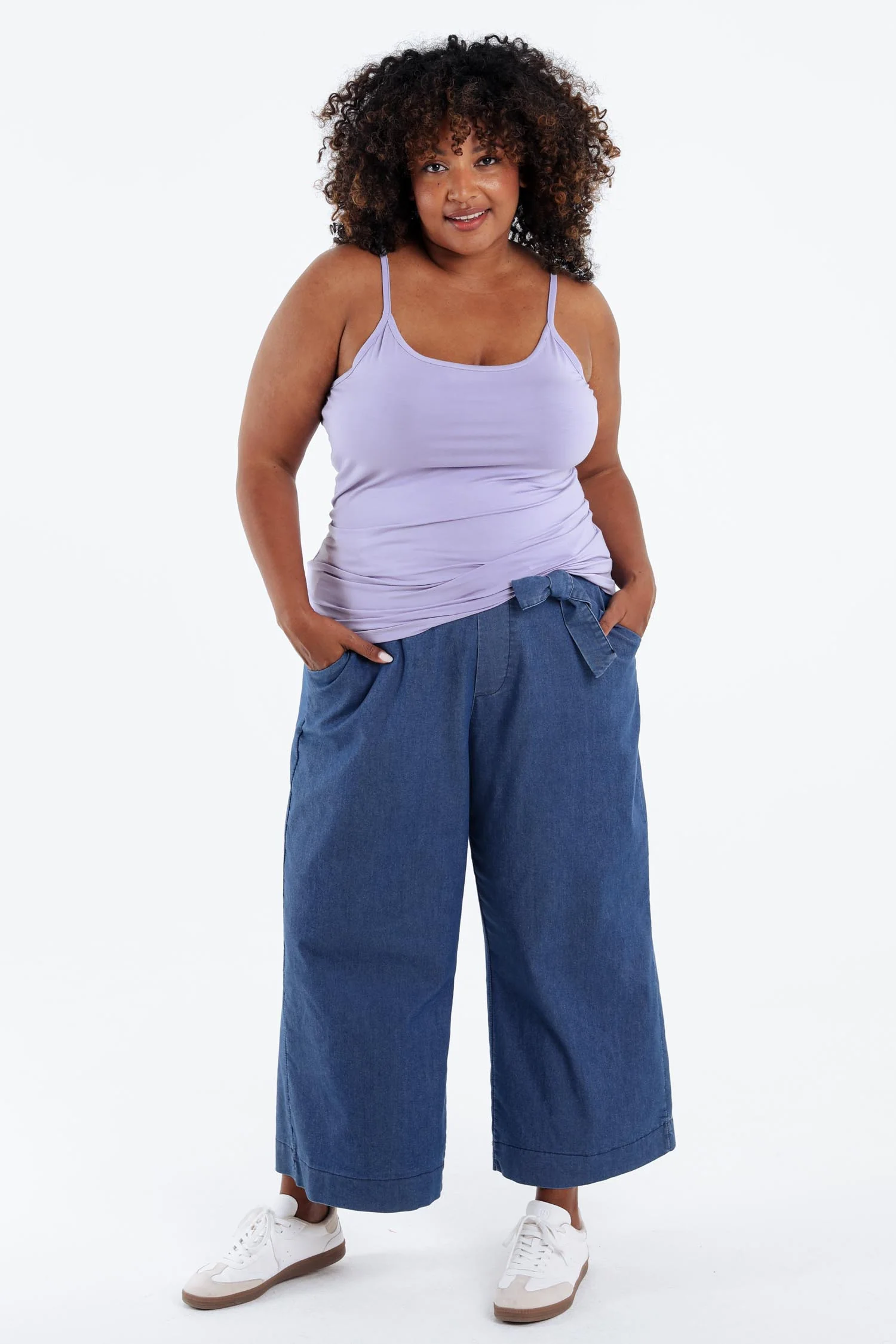Top met fijne bandjes van uni viscose - Image 17