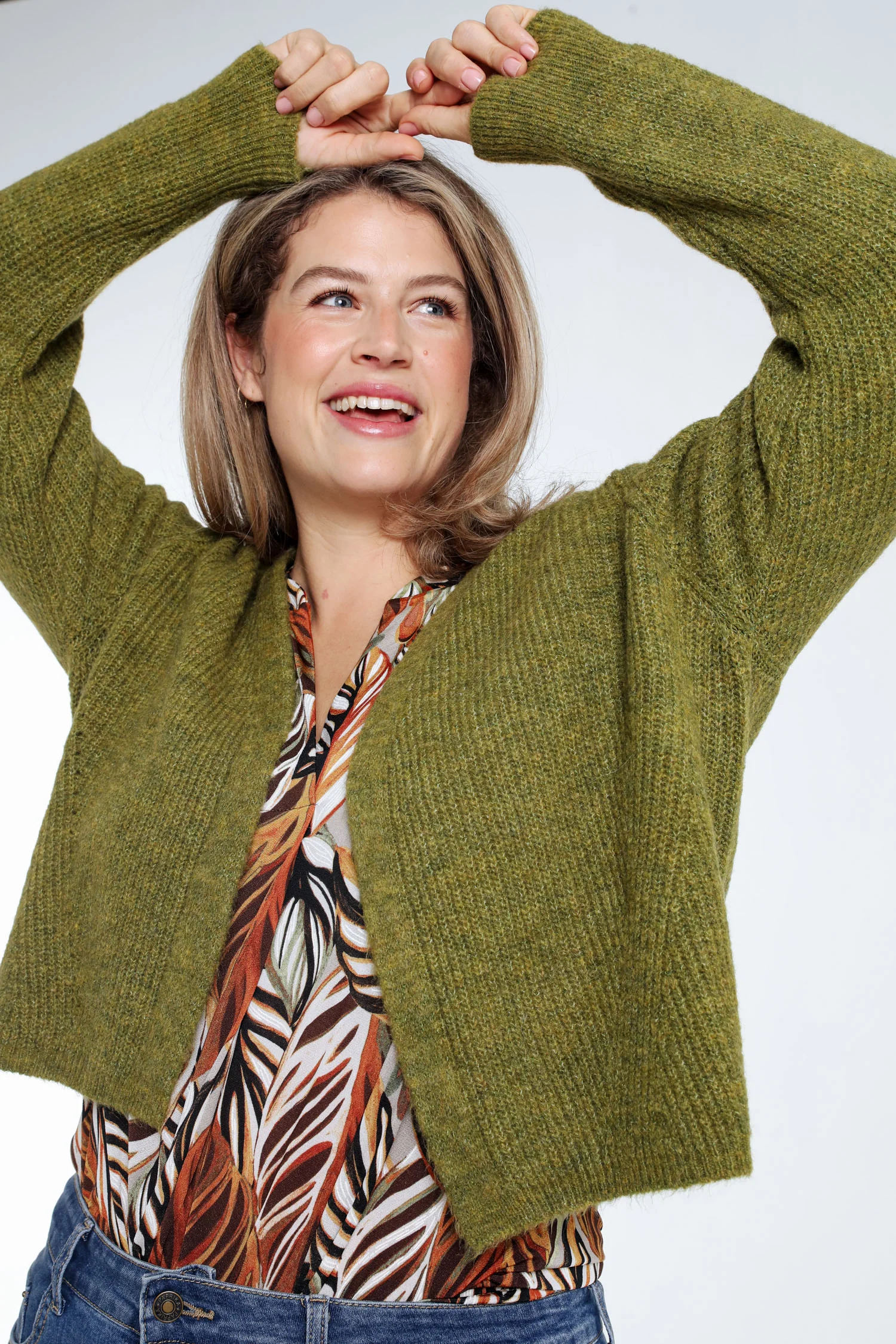 Kort, effen vestje voor jurk in wol - Image 5