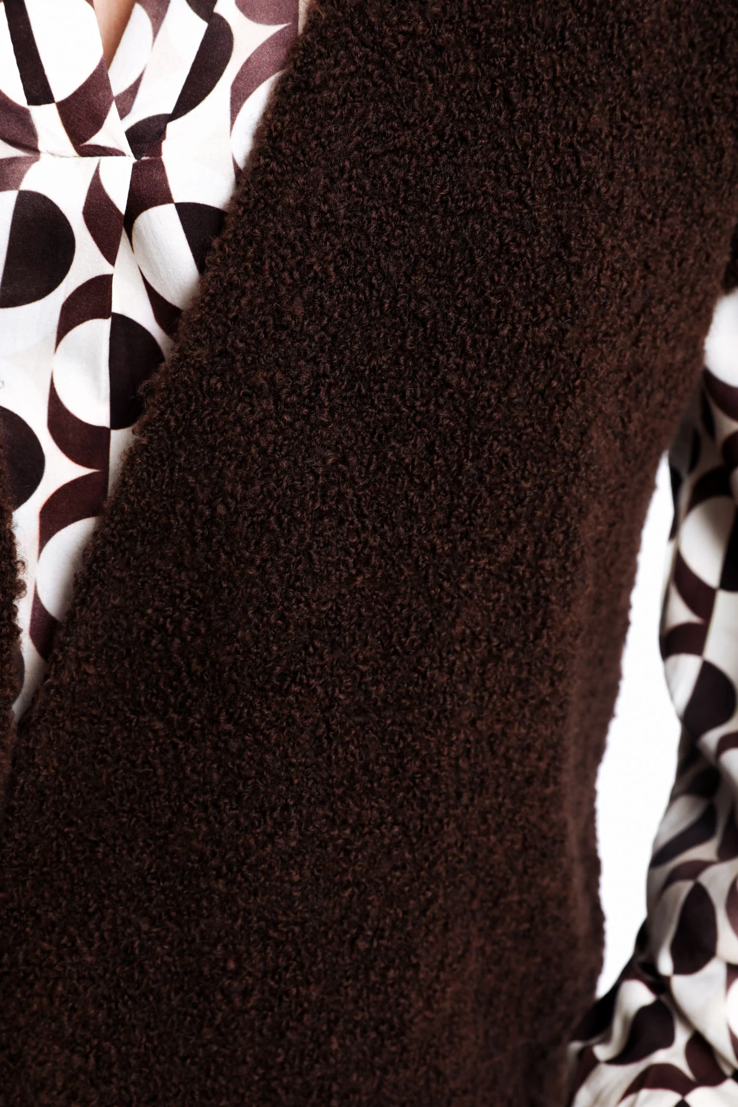 Mouwloos gilet van effen boucle-stof - Image 6