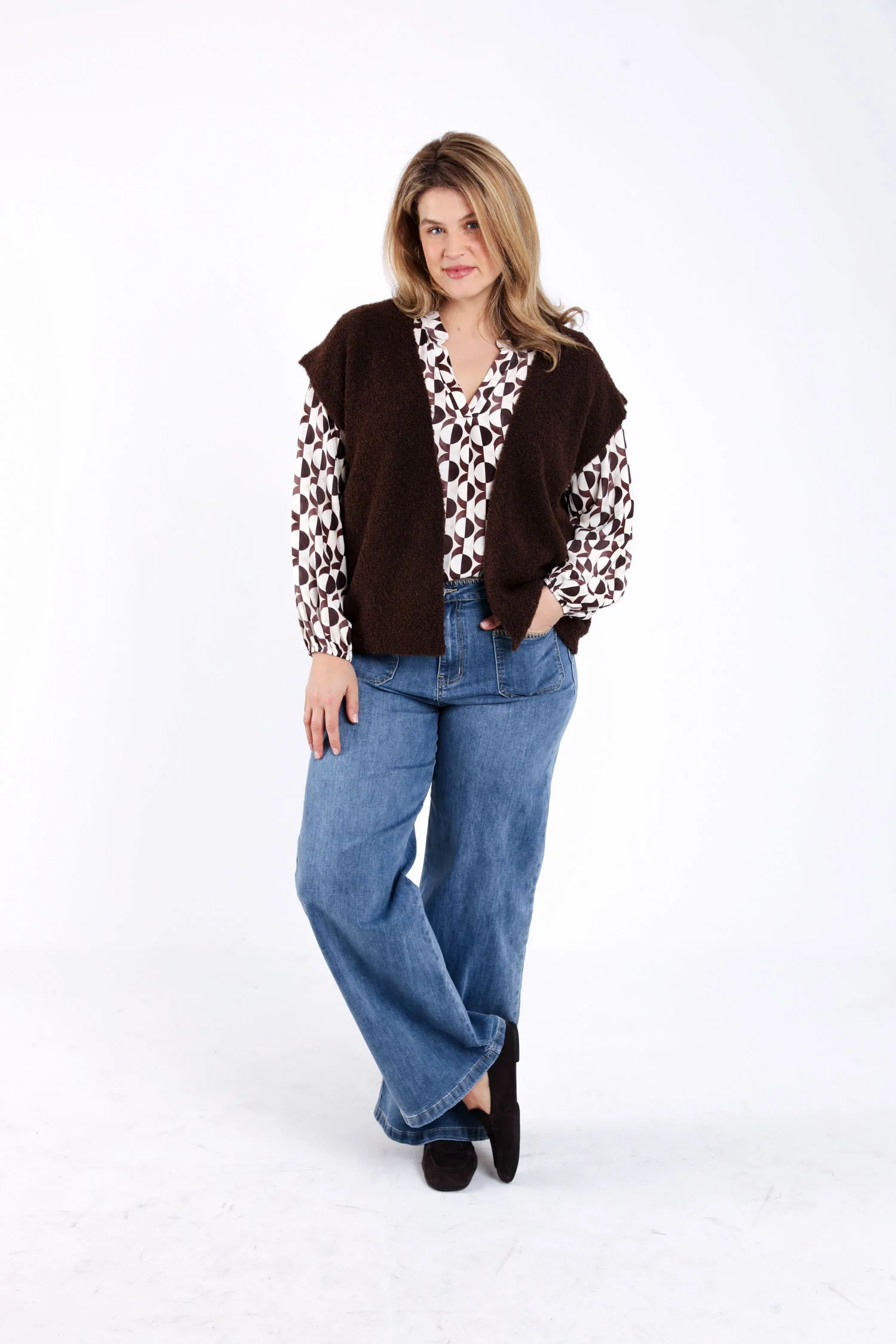 Mouwloos gilet van effen boucle-stof - Image 8