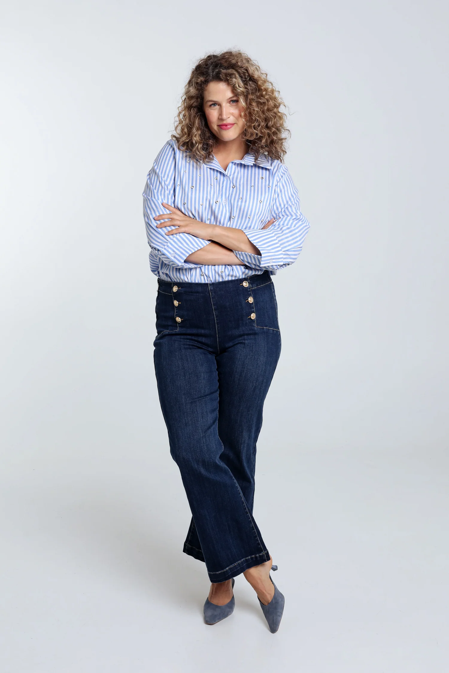 Effen kickflare palazzojeans met 6 gouden knopen - Image 7