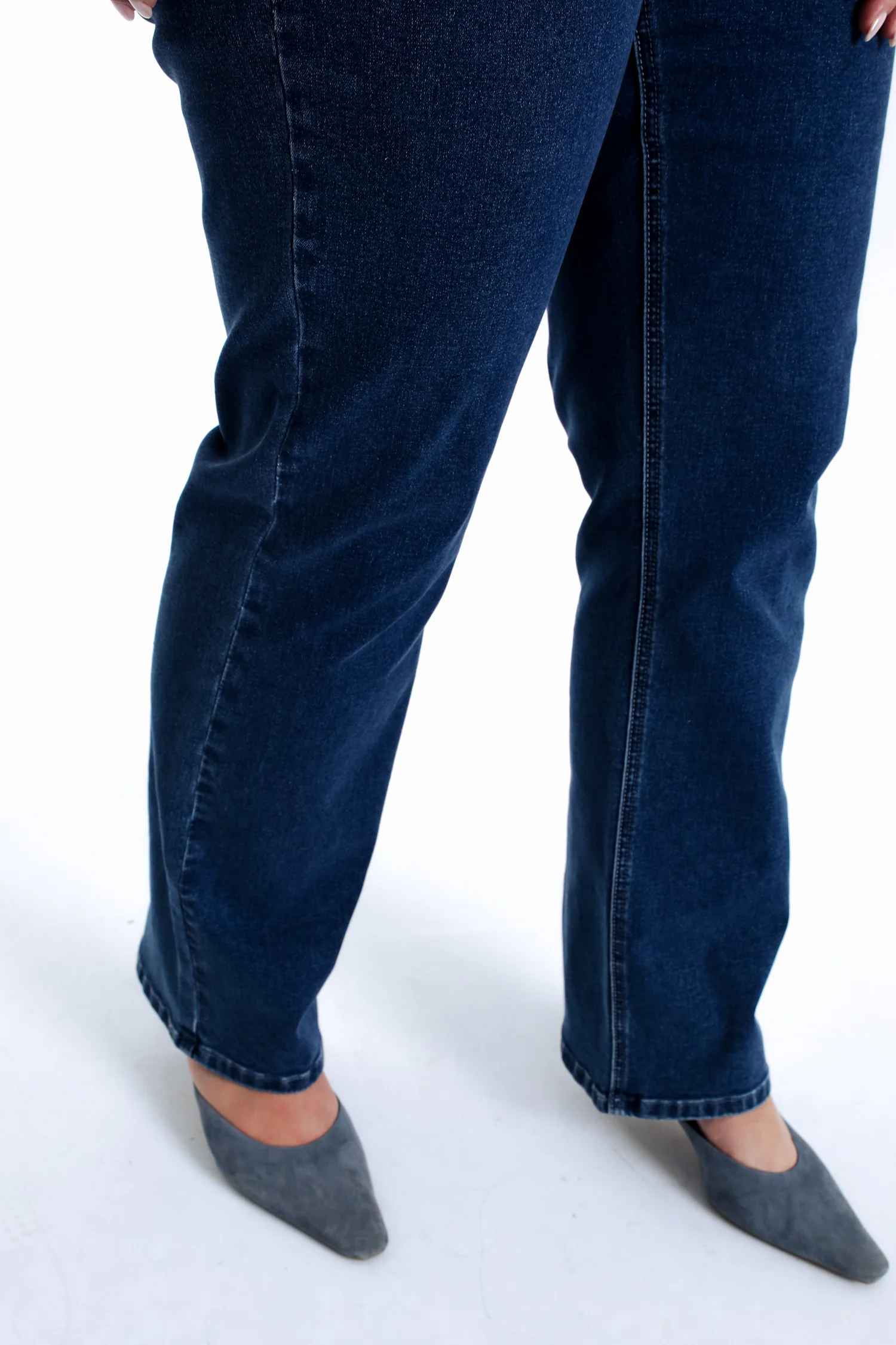 Rechte Mia jeans met borduursels - Image 16