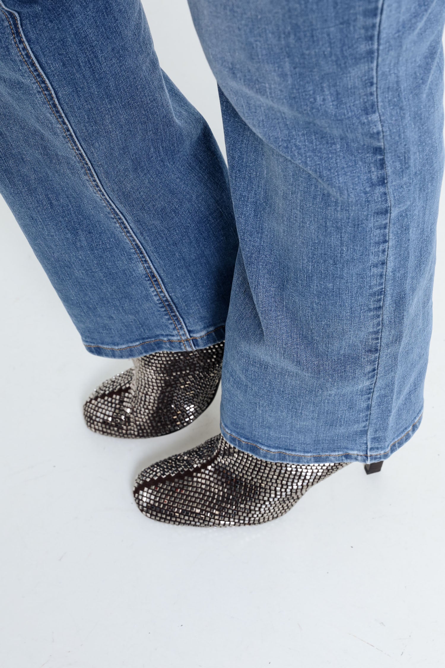 Rechte jeans 'Mia' L32 met 5 zakken - Image 17