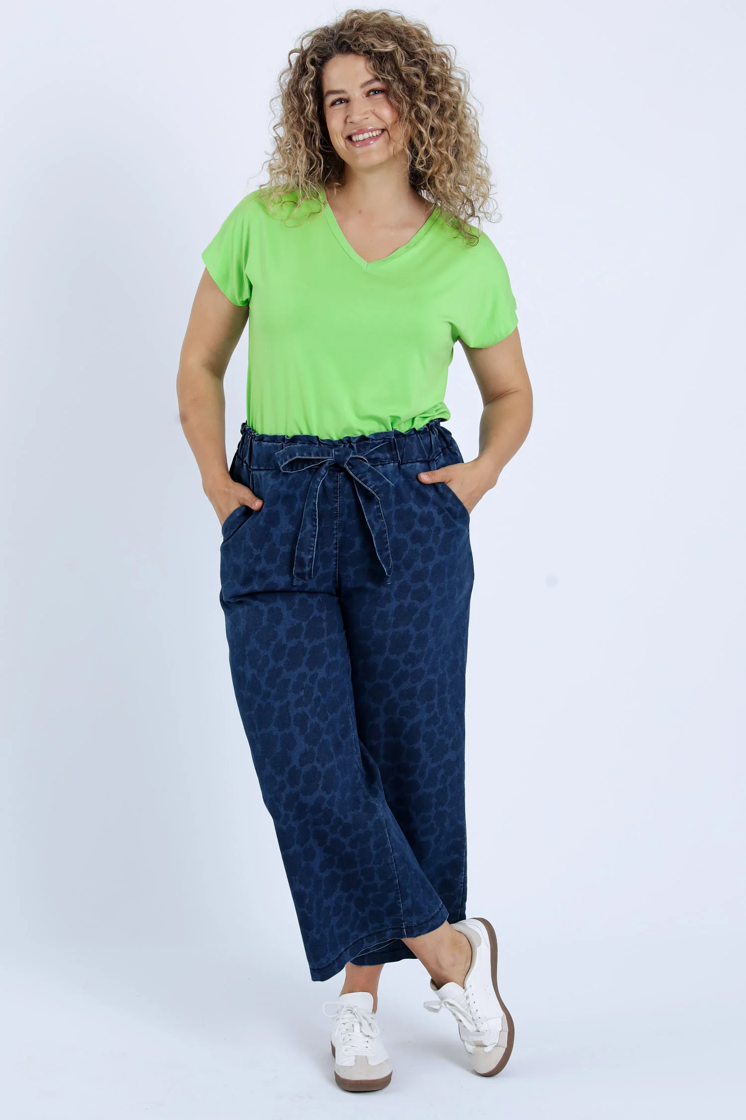 Geprinte 3/4 wijde jeans met dierenhuidmotief - Image 9