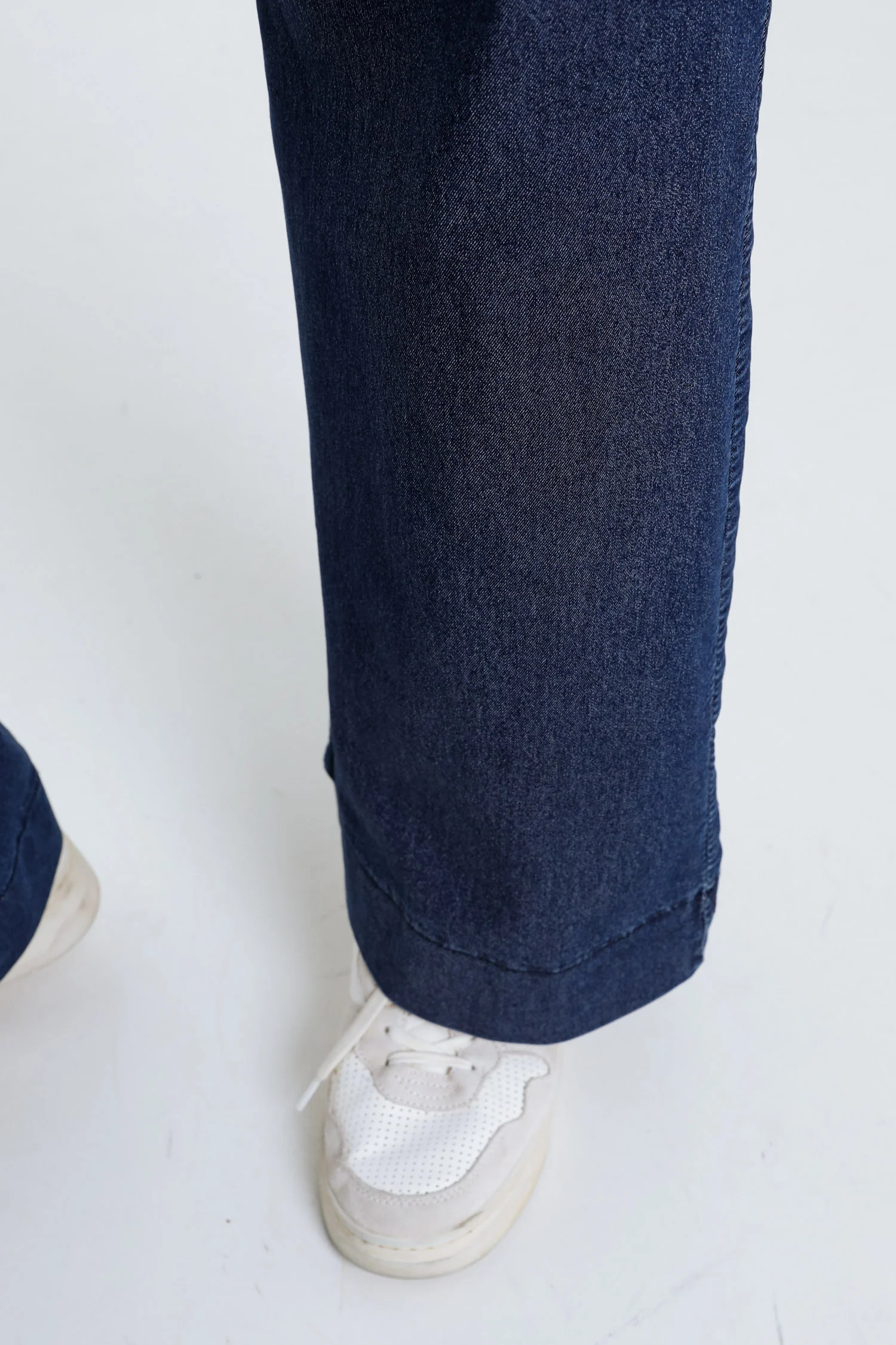 Wijde jeans met riem - Image 4