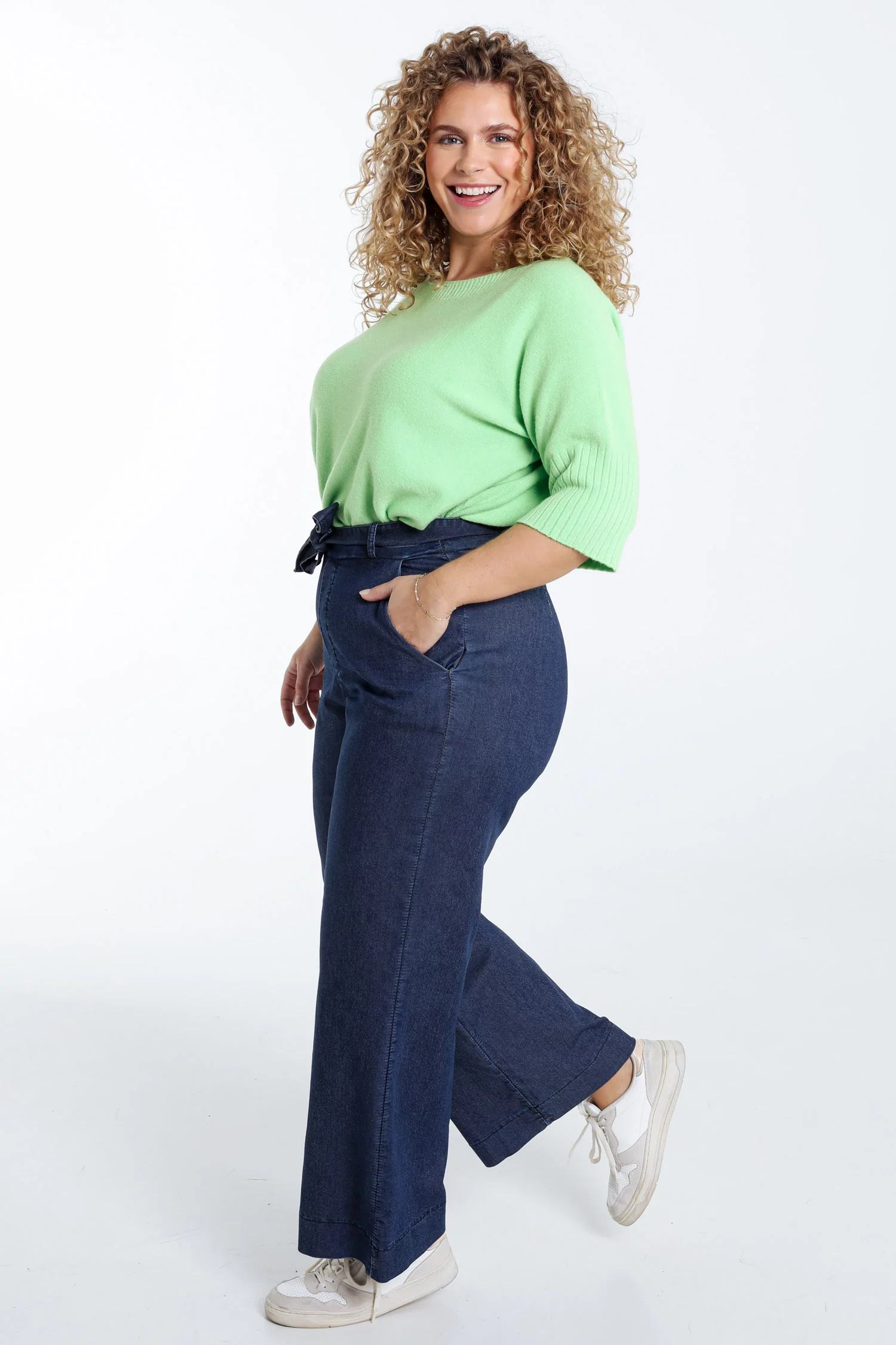 Wijde jeans met riem - Image 7