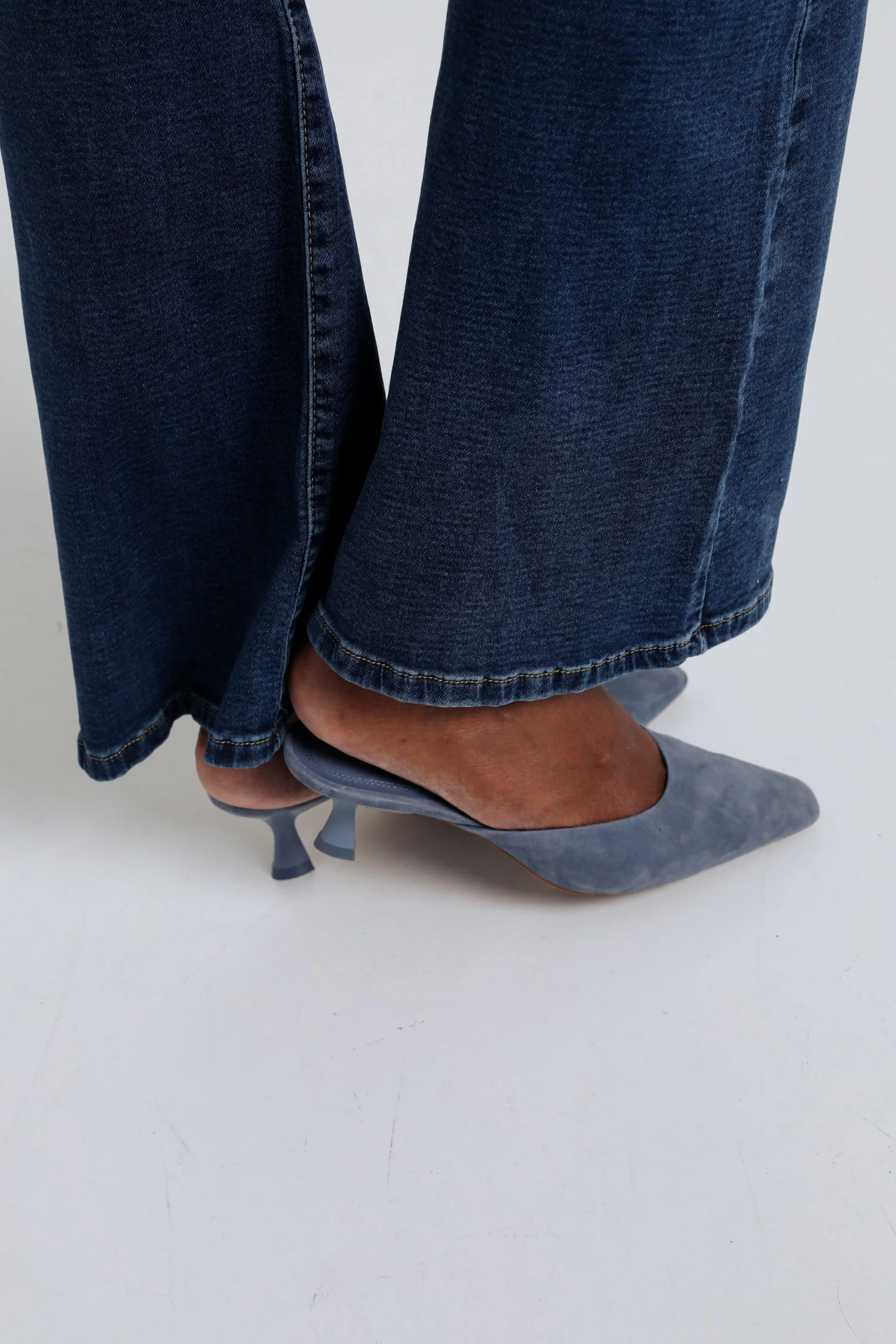 Effen flare jeansjegging 'Lolly' met elastische sporttaille en lurex - Image 5