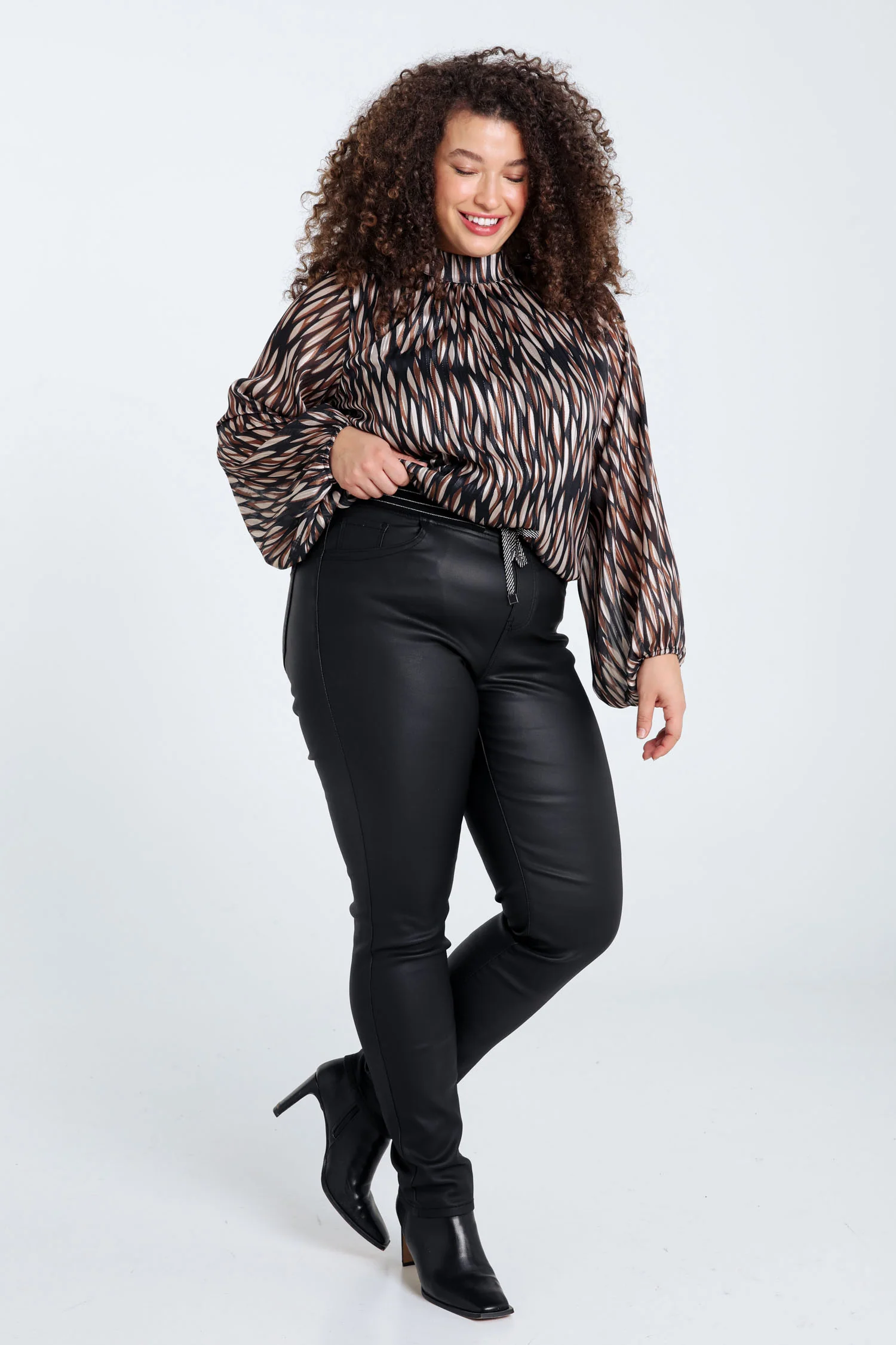 Slim gecoate jegging met fijne riem - Image 30