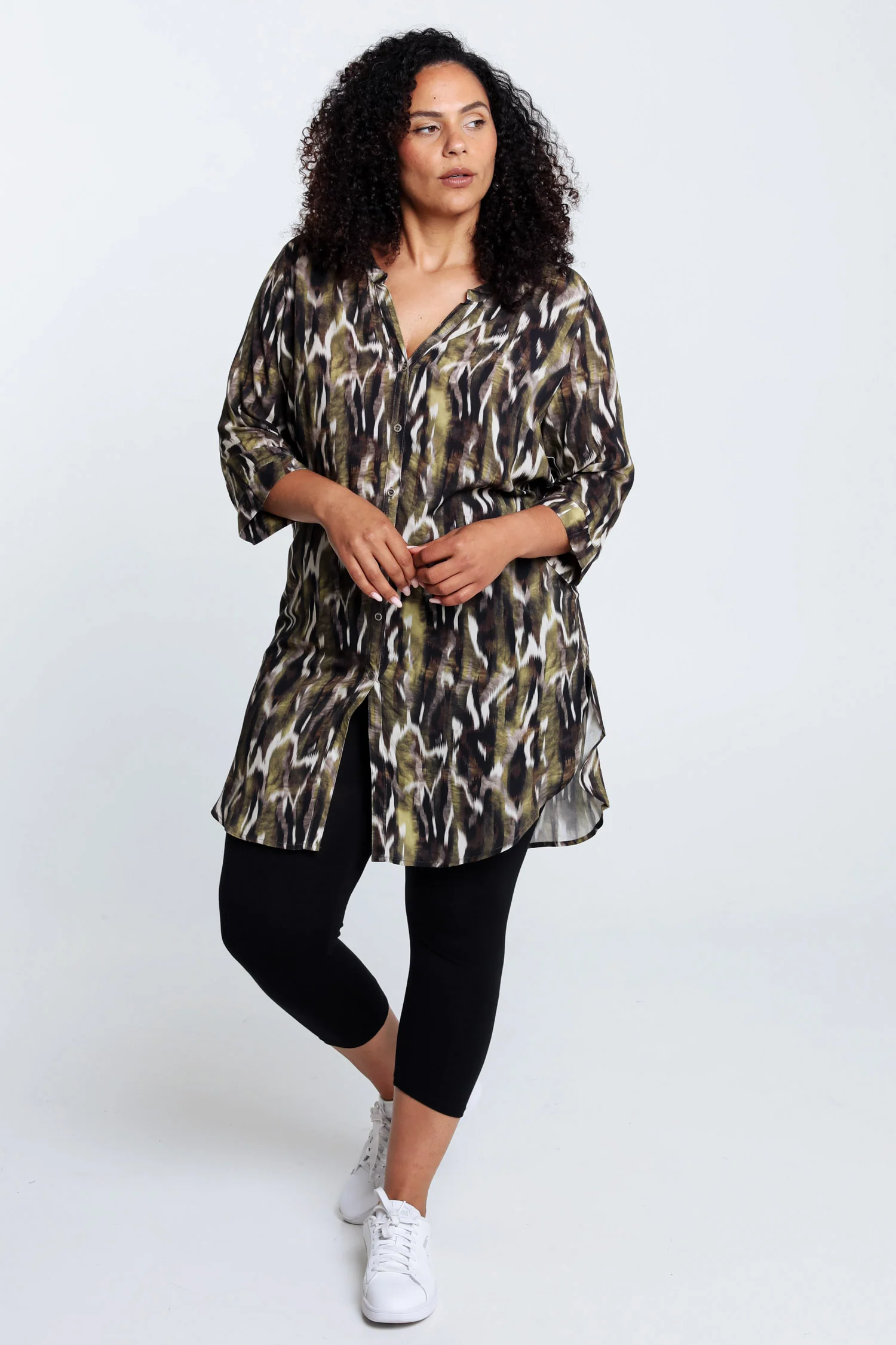 Lang hemd in eco vero viscose met slangenprint - Image 7