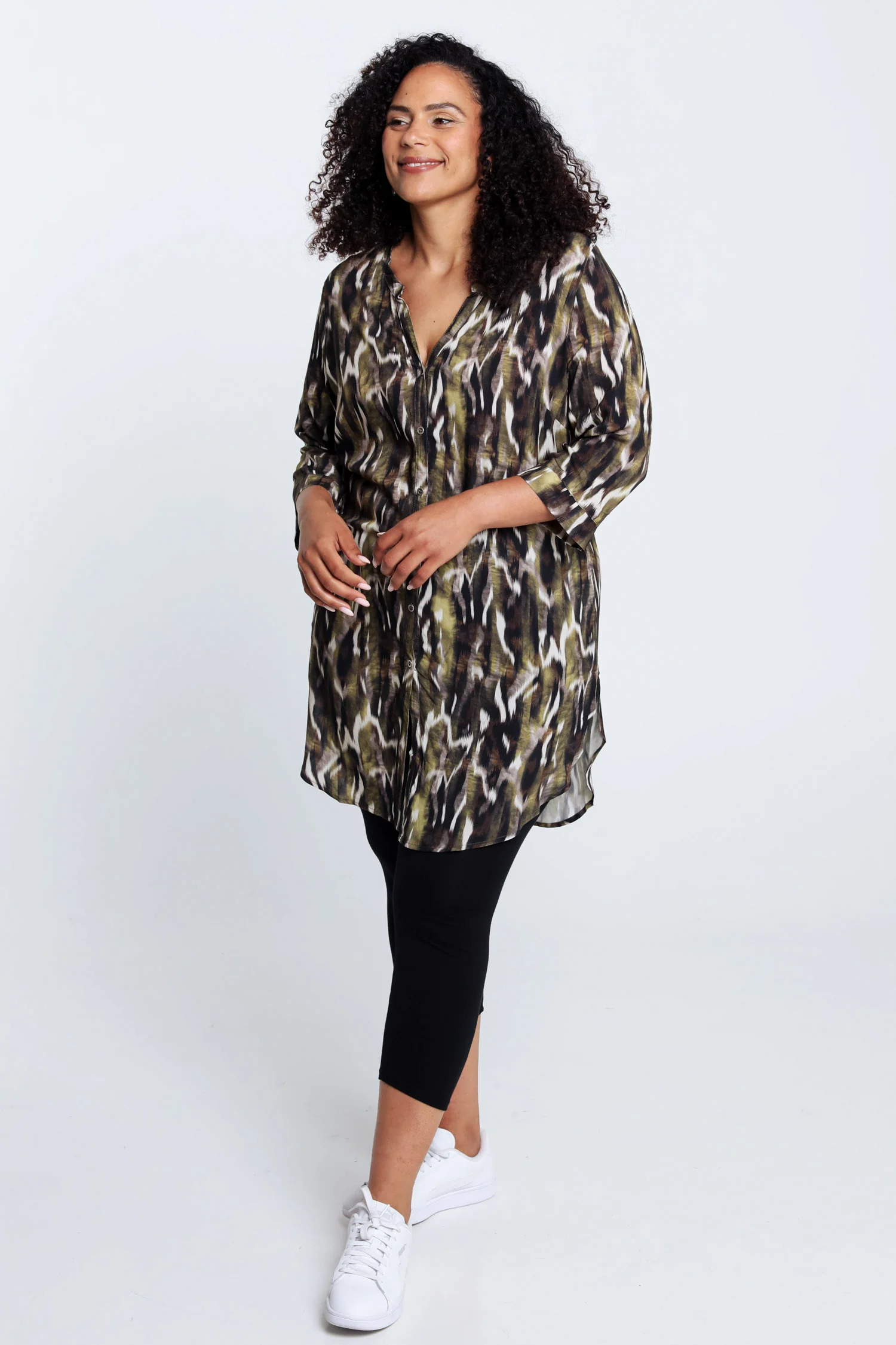 Lang hemd in eco vero viscose met slangenprint - Image 8