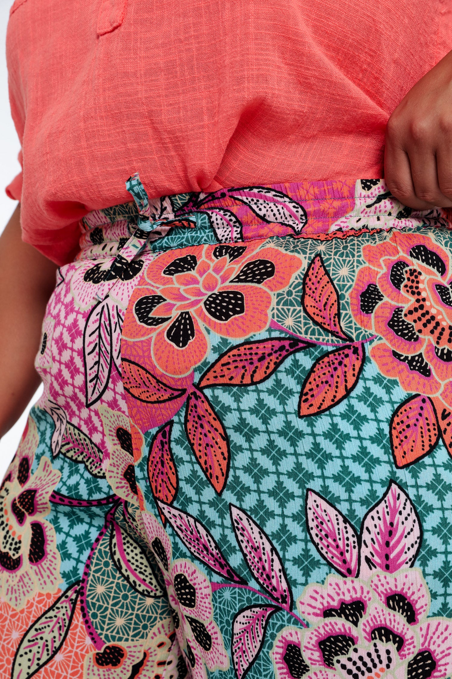 Bloemenprint viscose pantacourt - Image 5