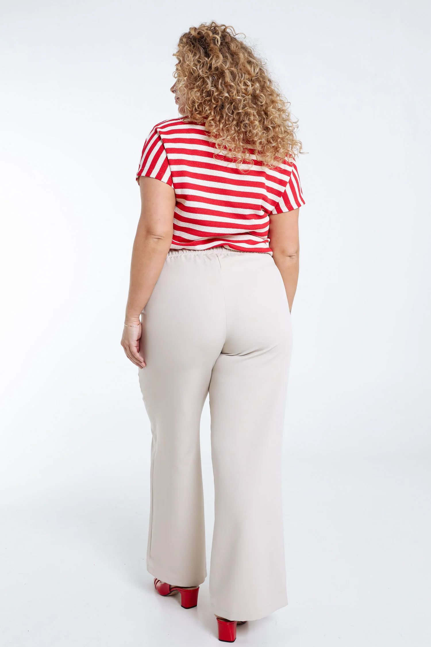 7/8 broek met sierknopen - Image 2