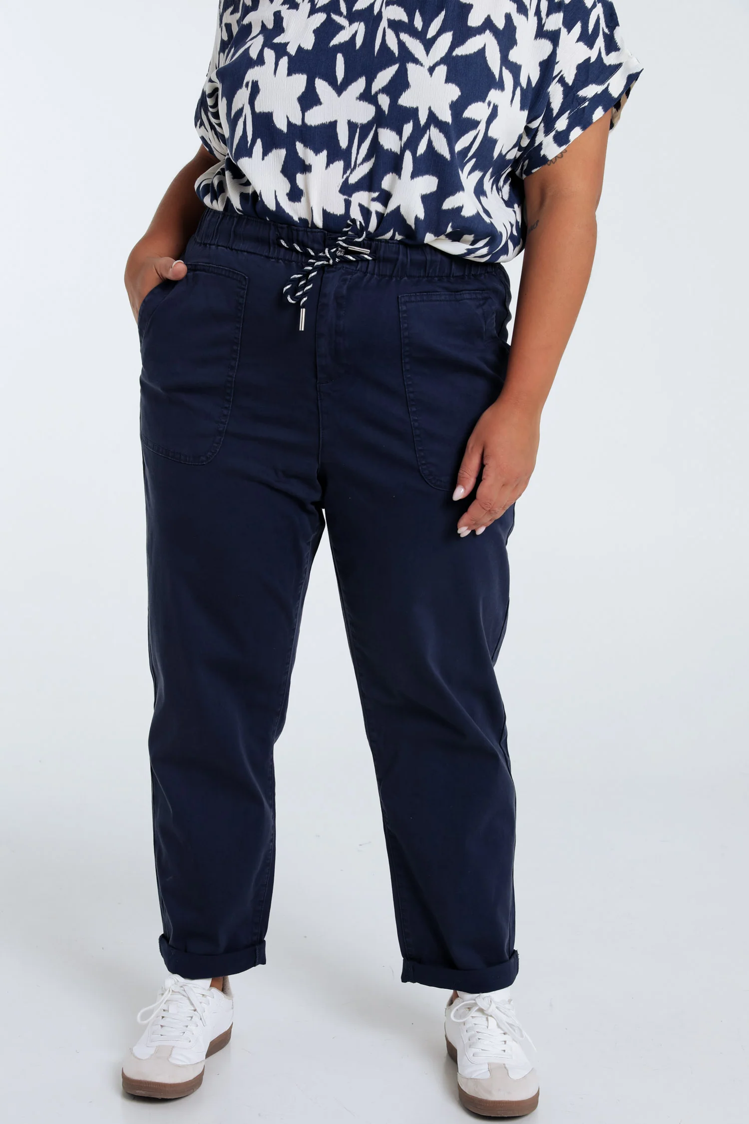 Lichte katoenen chino broek
