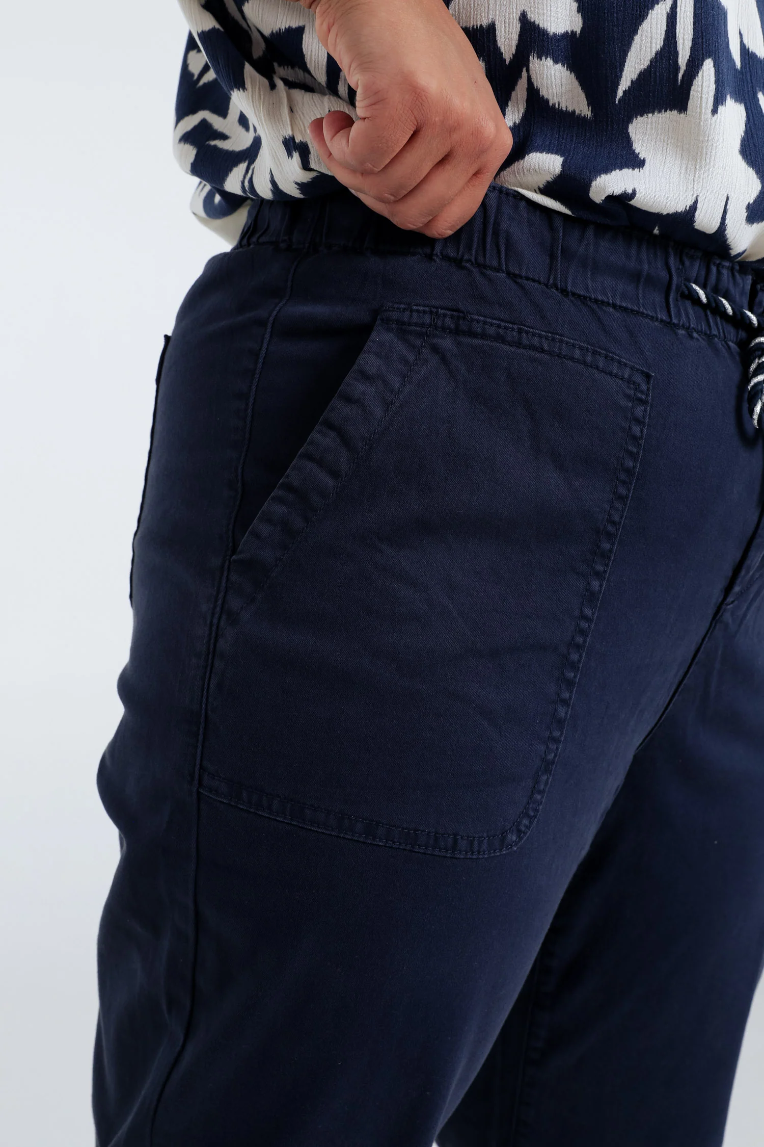 Lichte katoenen chino broek - Image 6