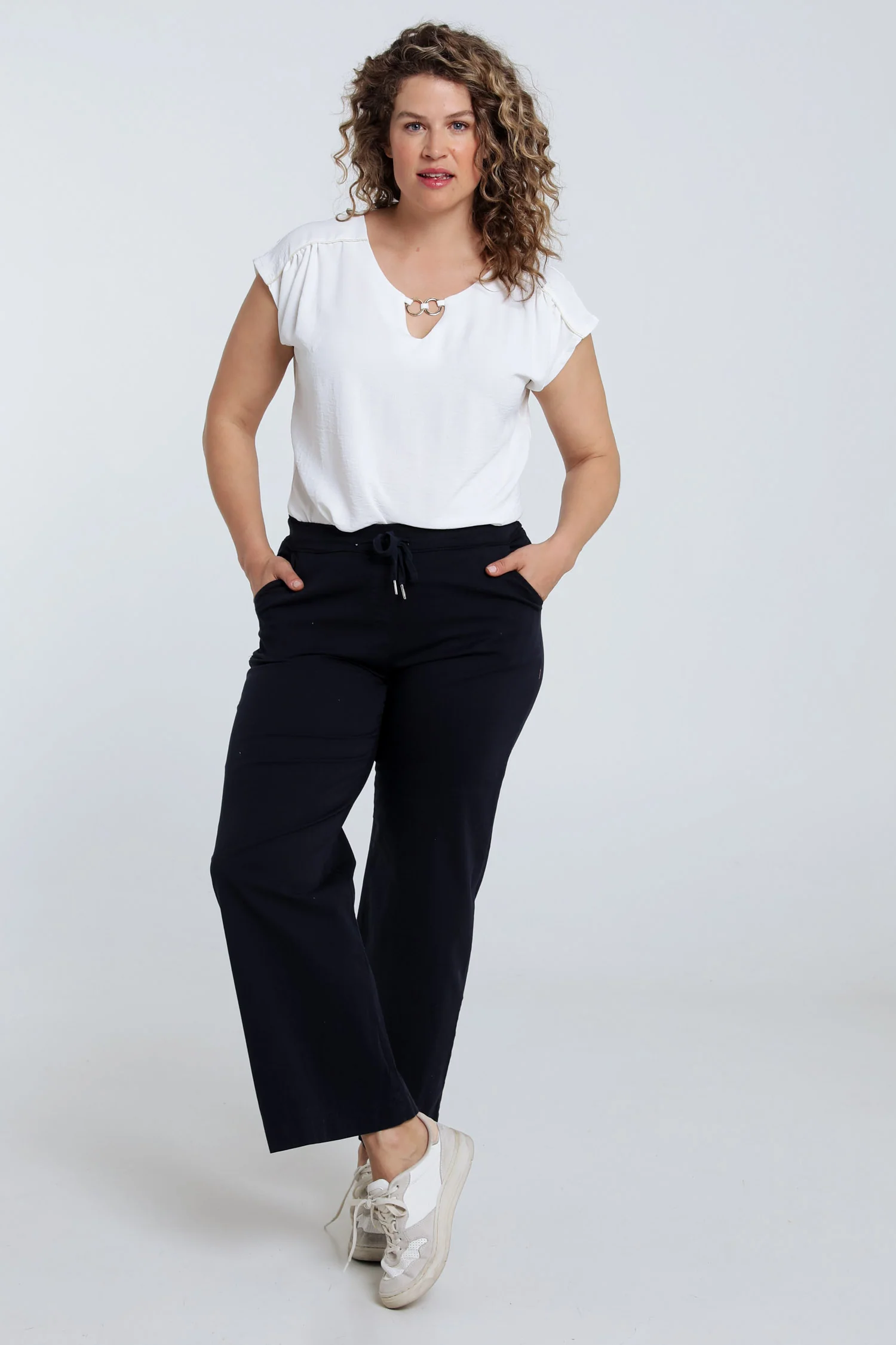 Effen brede chino broek - Image 7