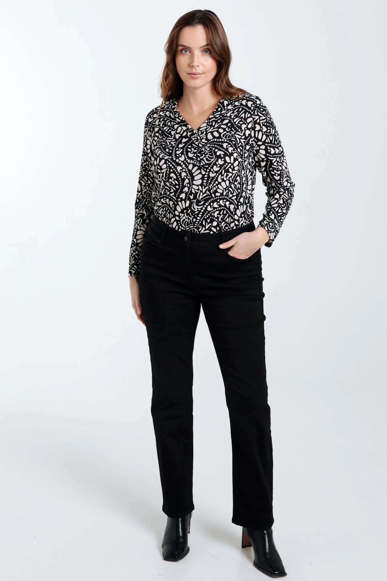 Rechte, effen broek 'Mia' L32 - Image 7