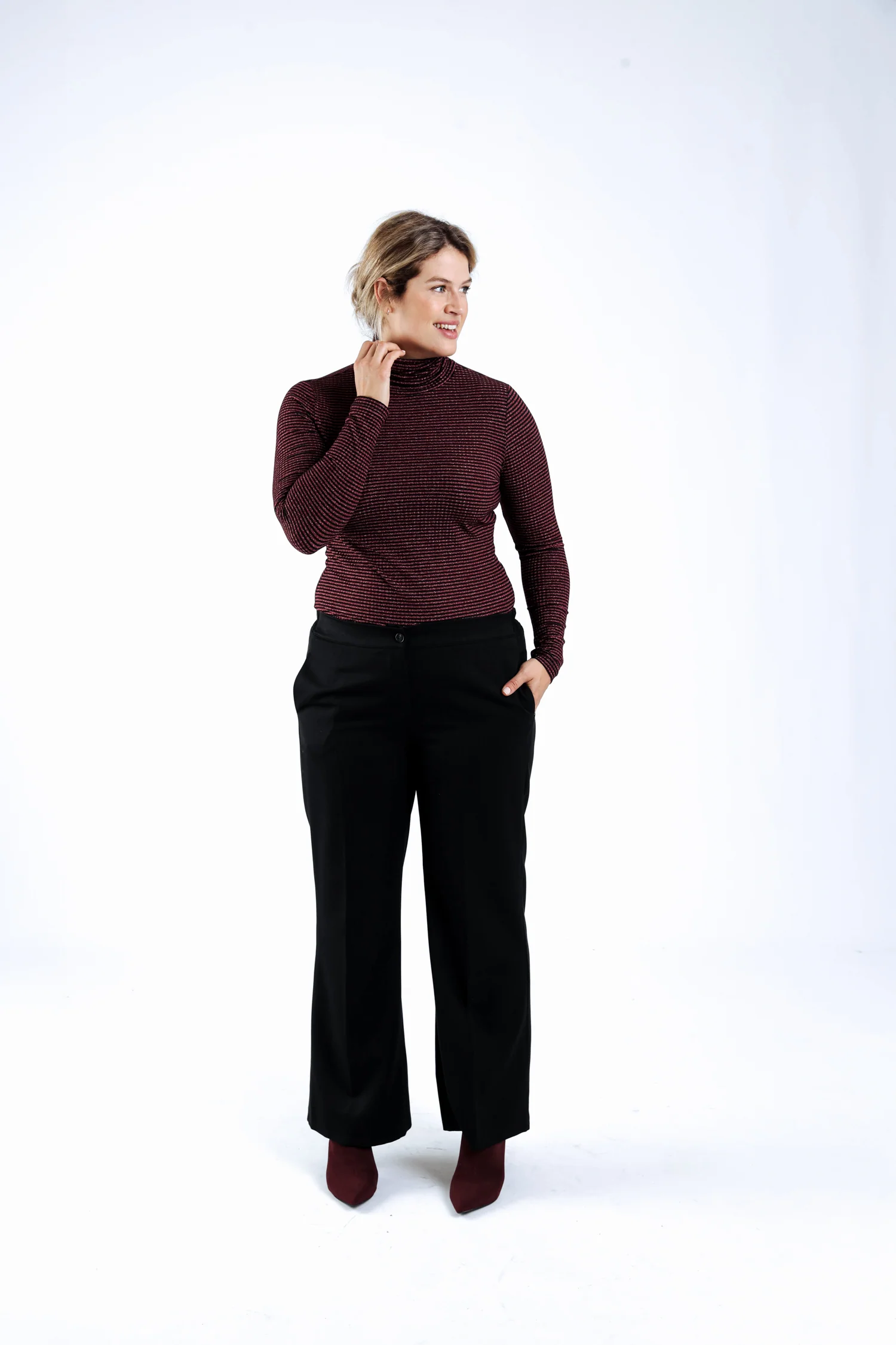 Wijde broek met plooien, effen kleur - Image 8