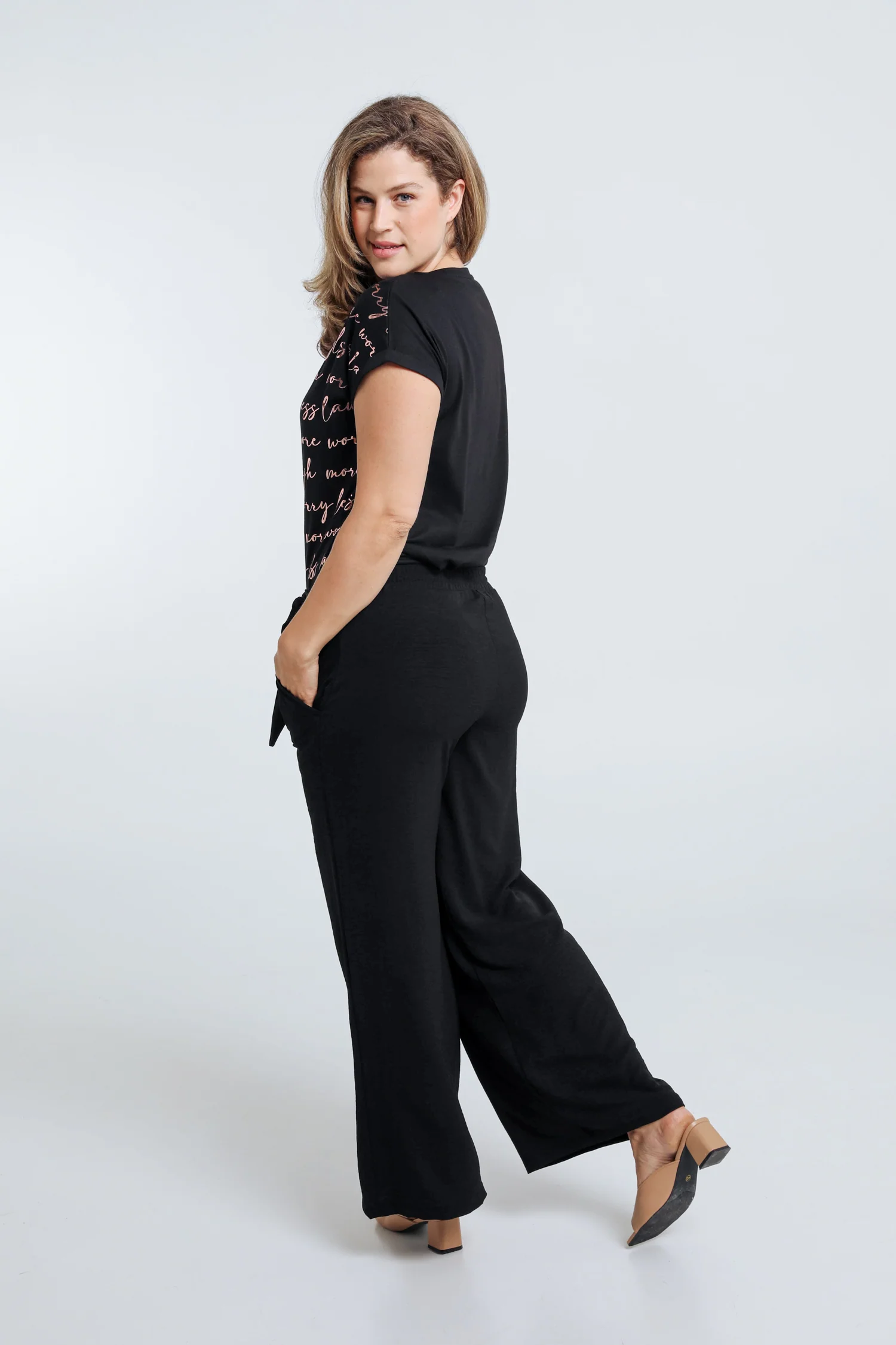 Losse, effen broek met geknoopte riem - Image 32