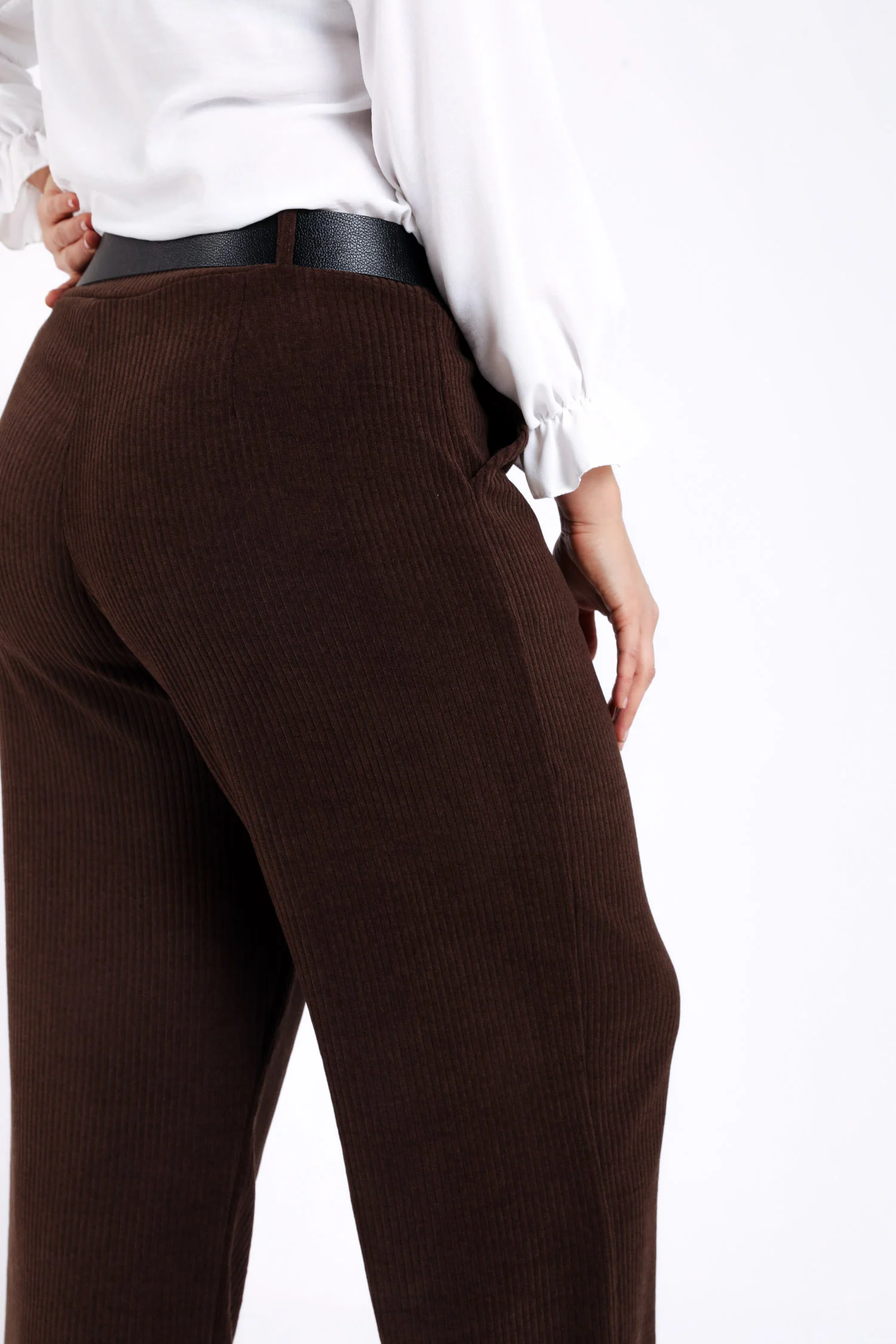 Wijde broek van ribfluweel met ceintuur - Image 3