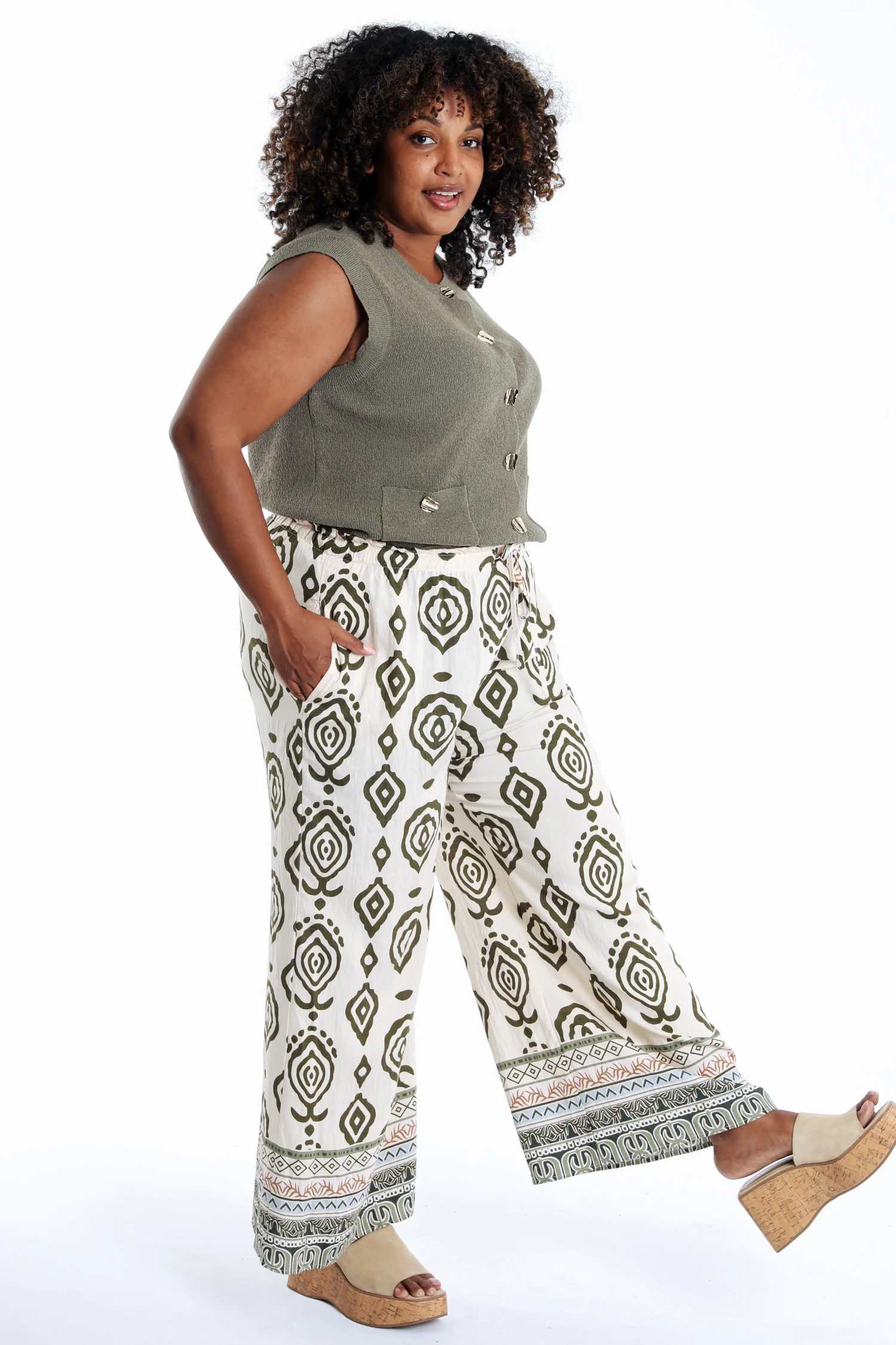 Wijde broek met tweekleurige etnische print - Image 9